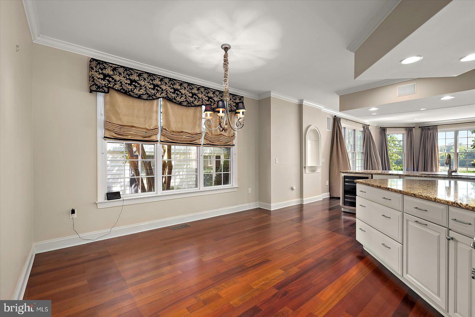 CHERRY HILL CM - Residential