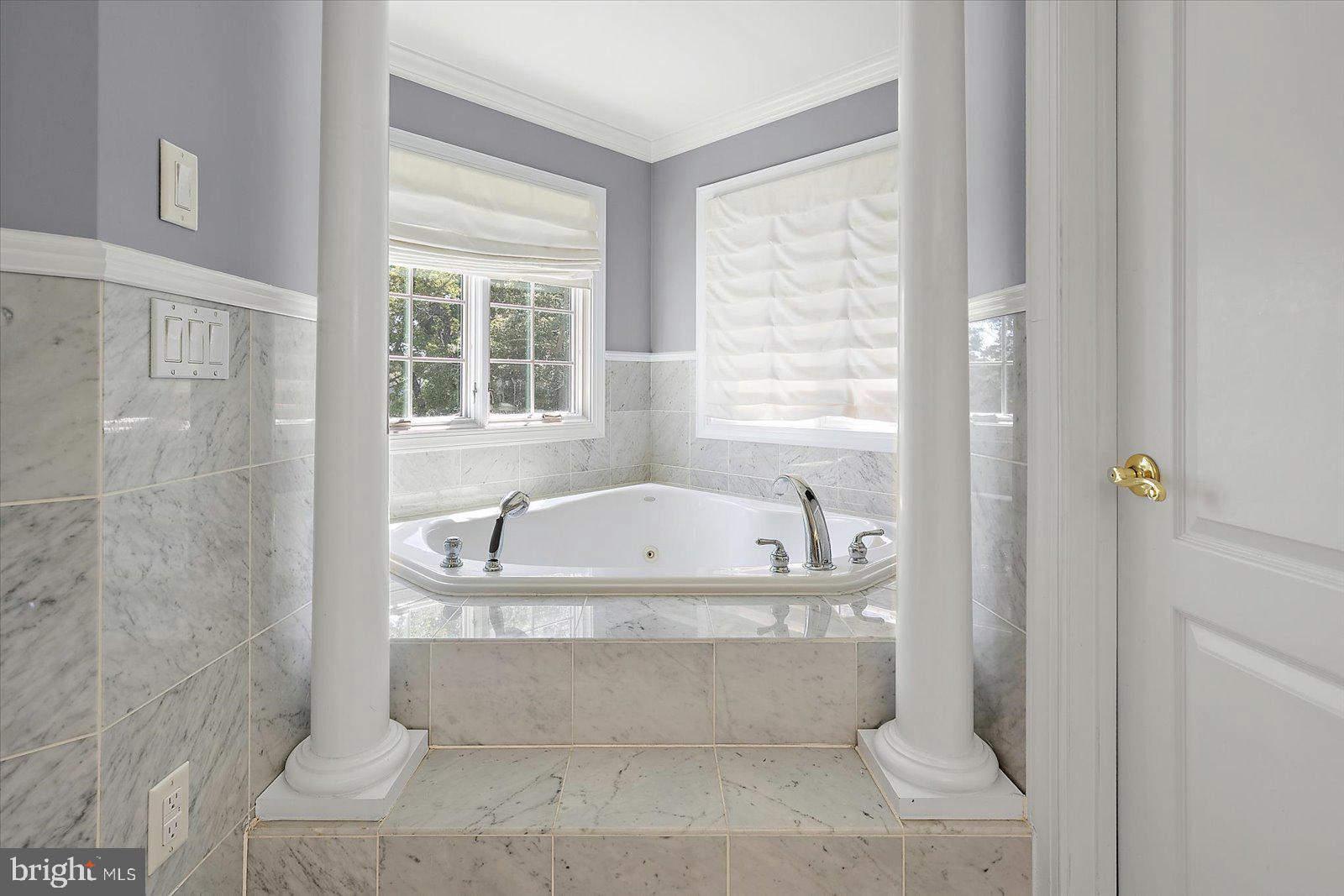 CHERRY HILL CM - Residential