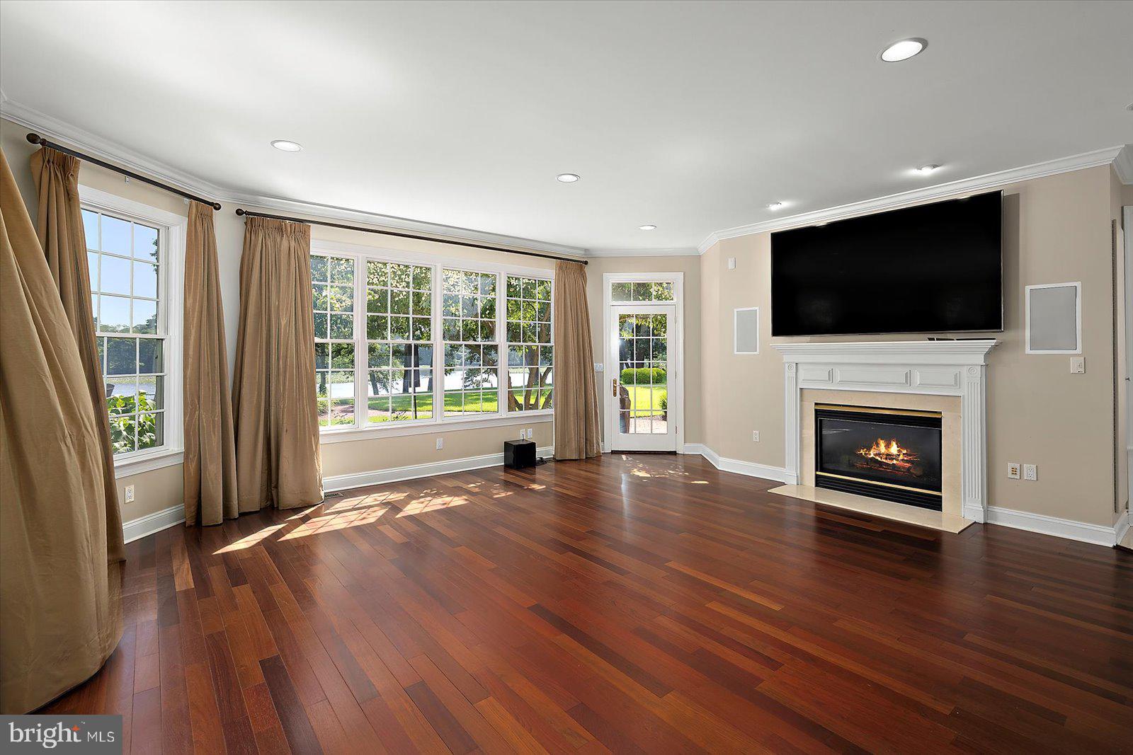 CHERRY HILL CM - Residential