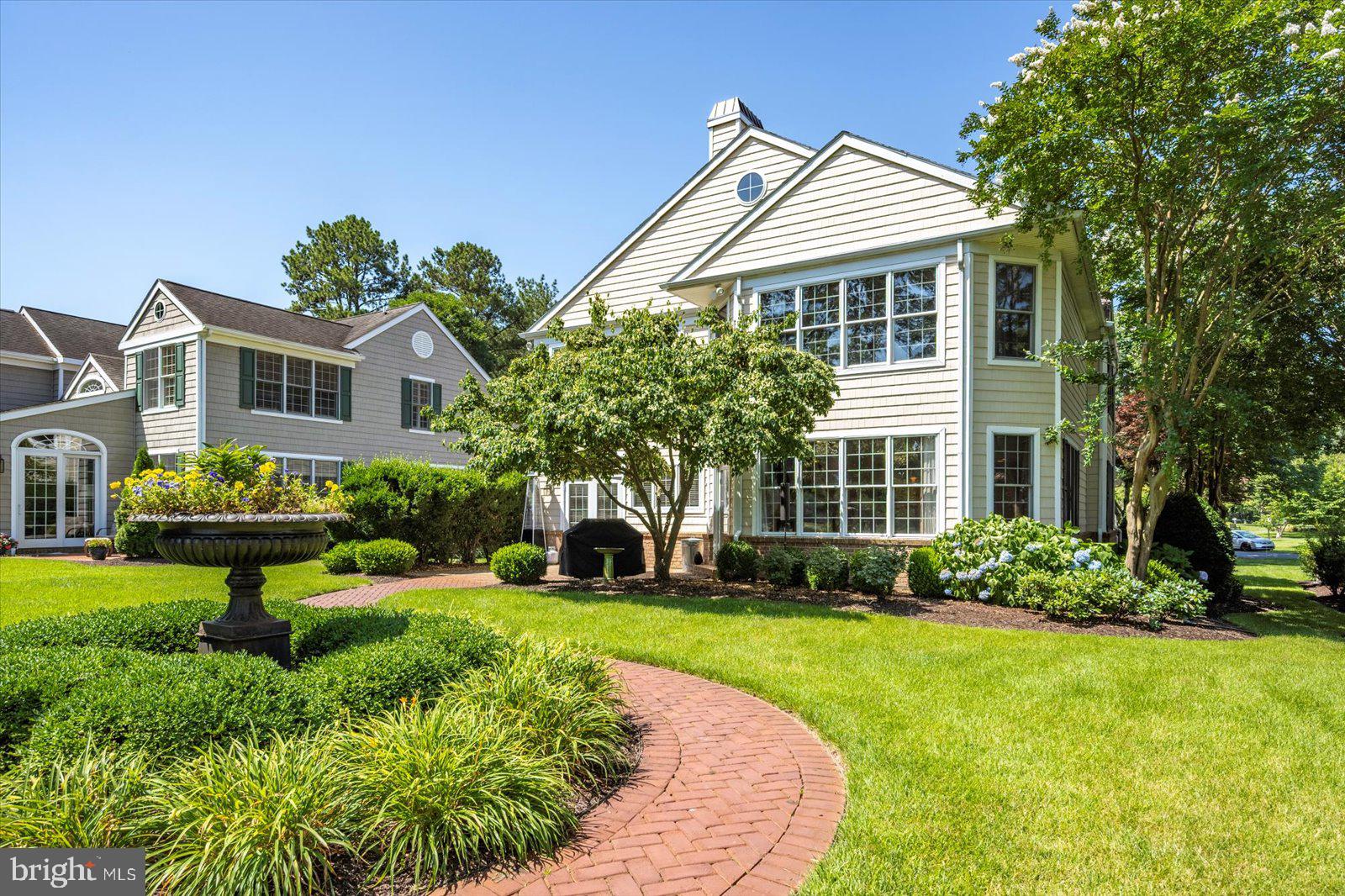 CHERRY HILL CM - Residential