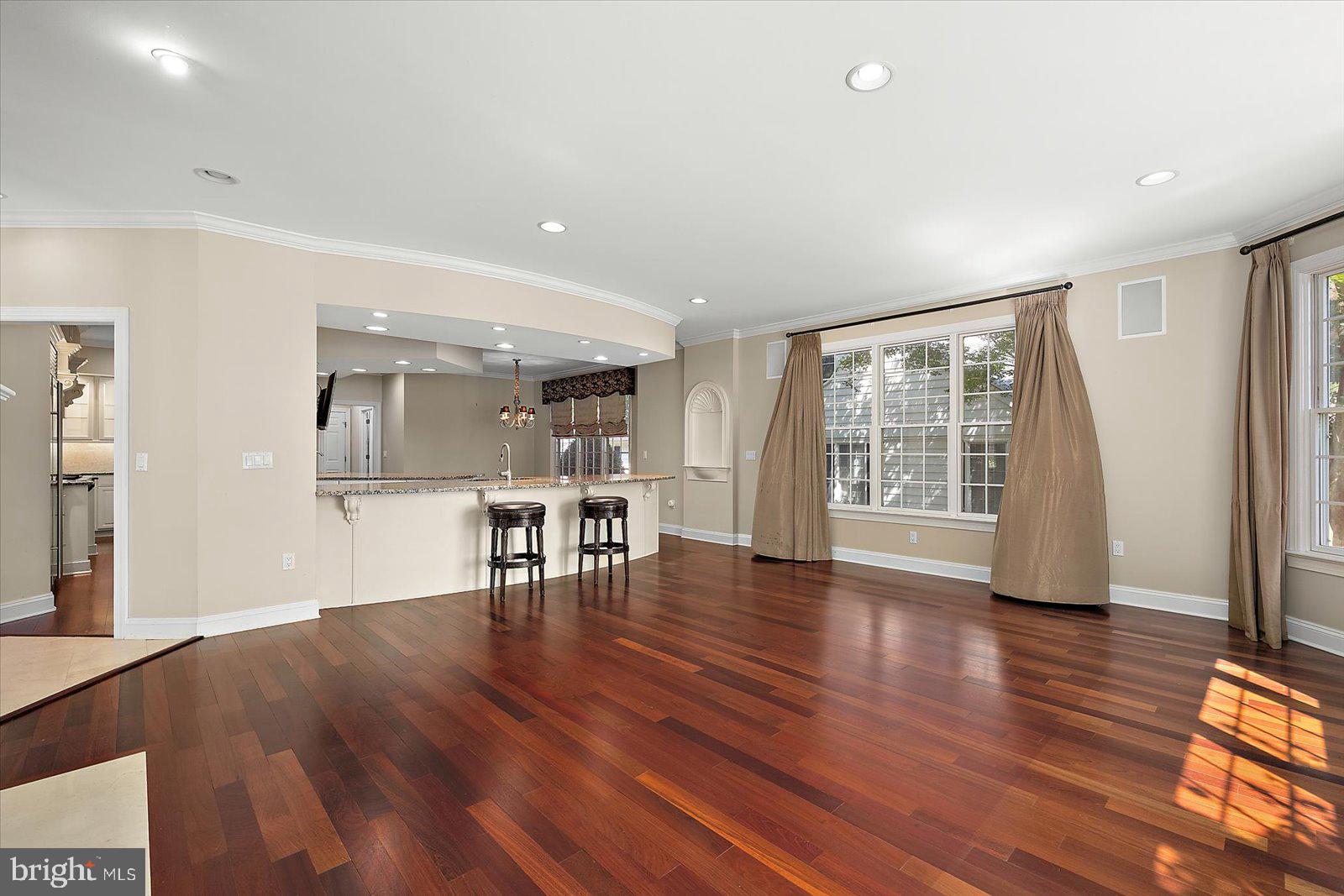 CHERRY HILL CM - Residential