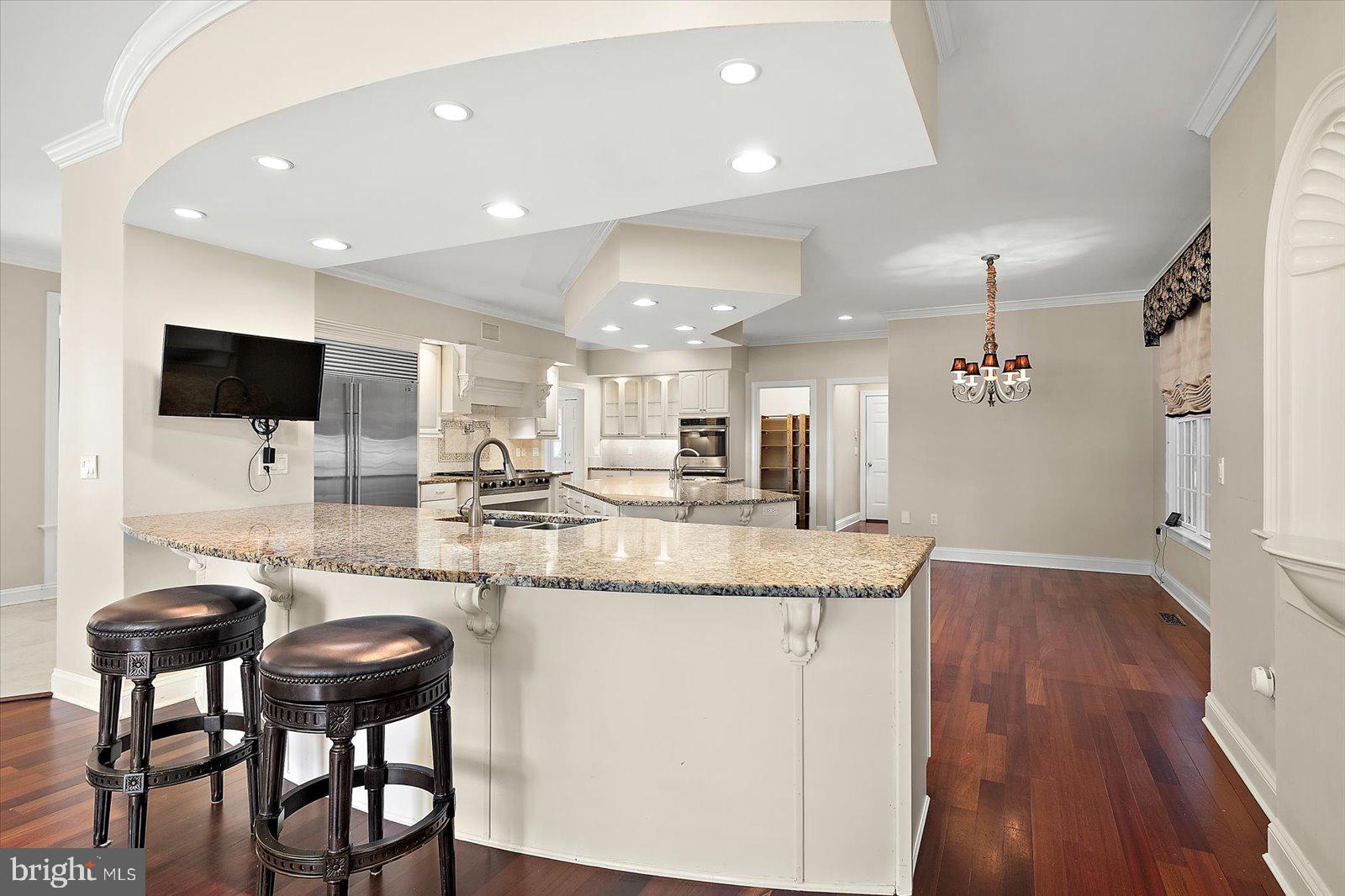 CHERRY HILL CM - Residential