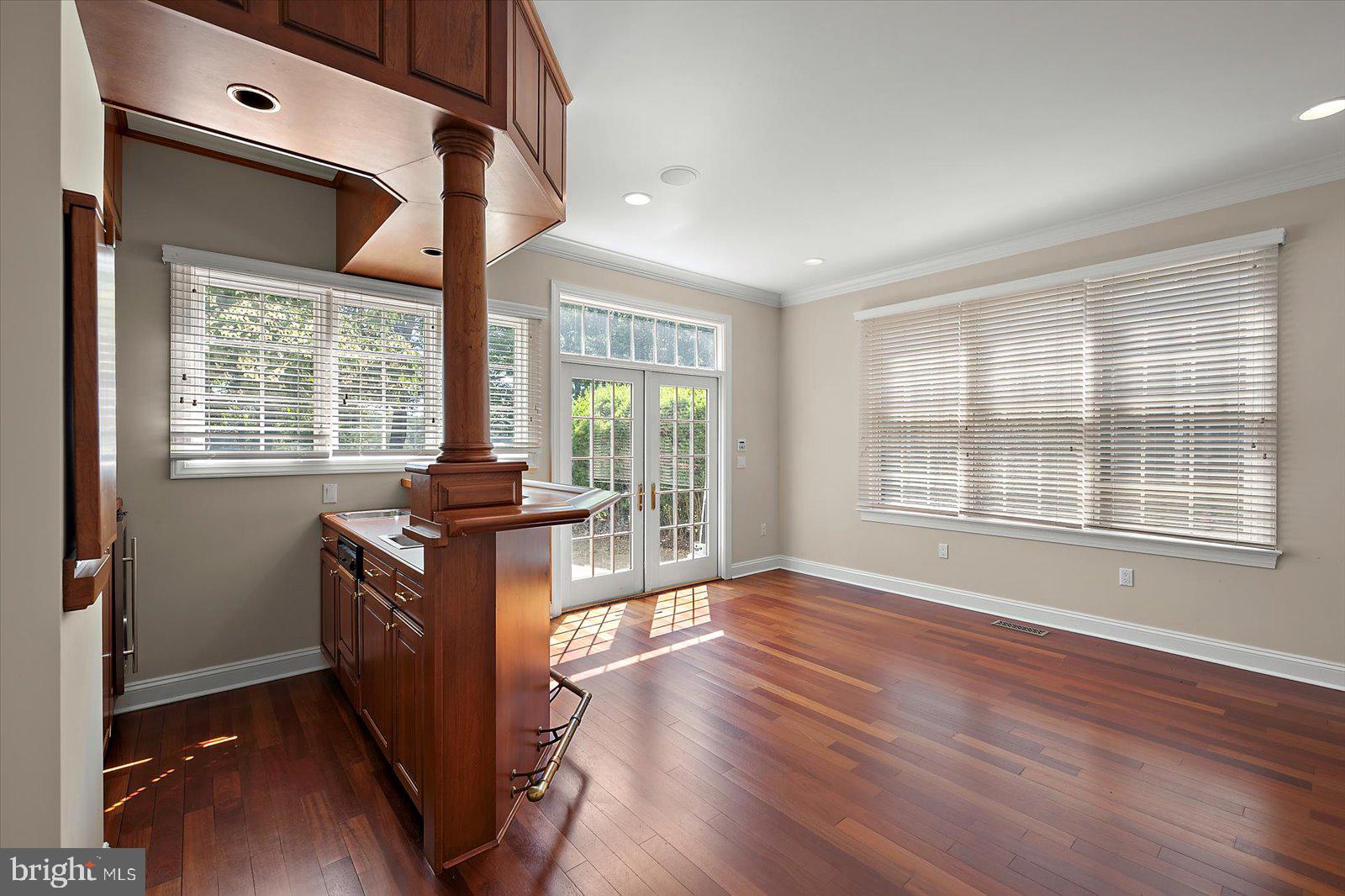 CHERRY HILL CM - Residential