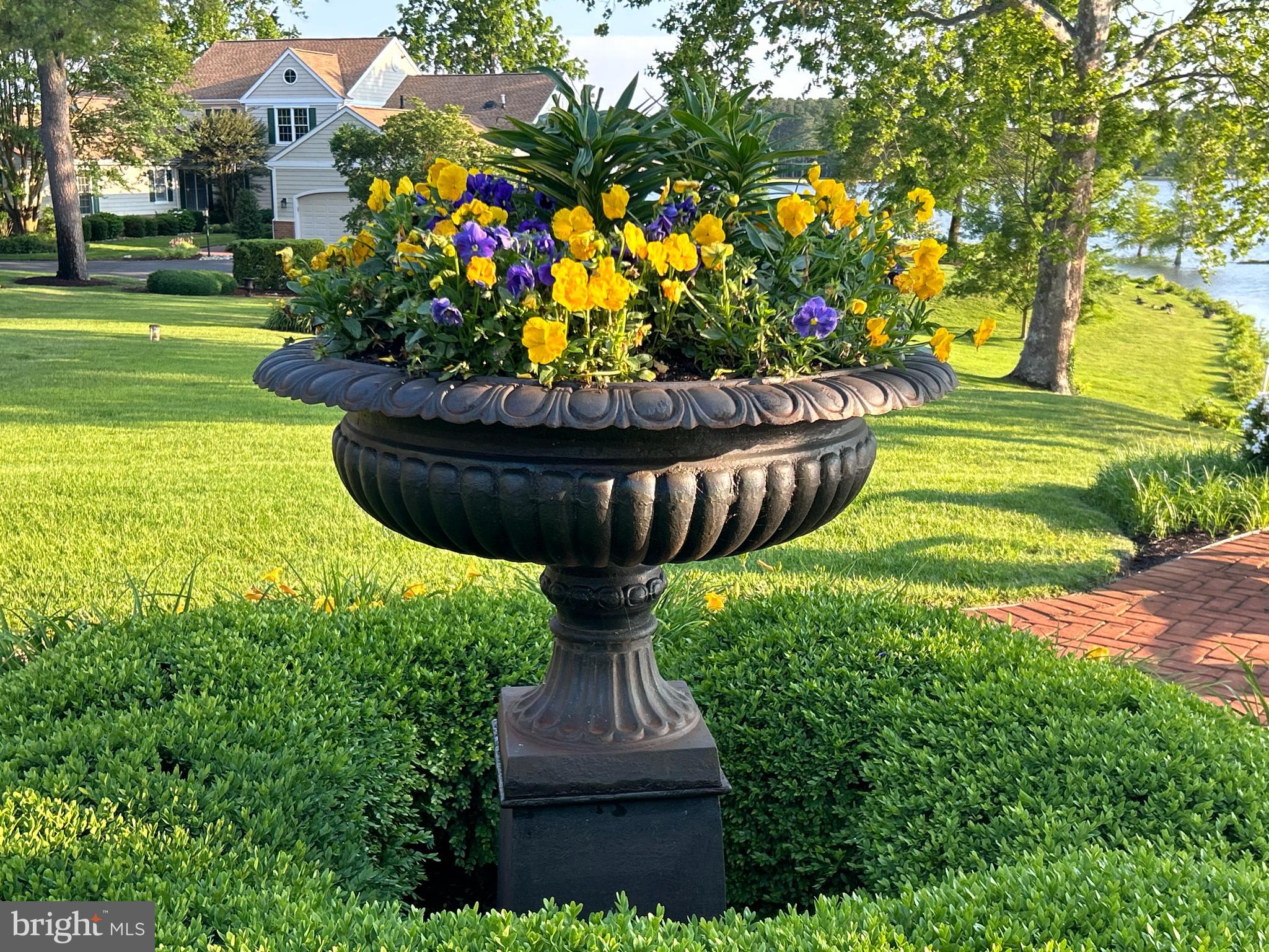 CHERRY HILL CM - Residential