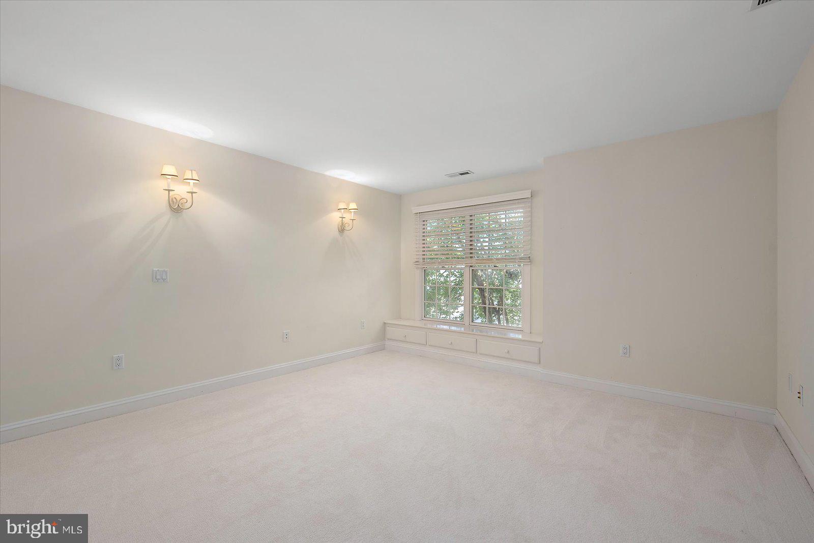 CHERRY HILL CM - Residential