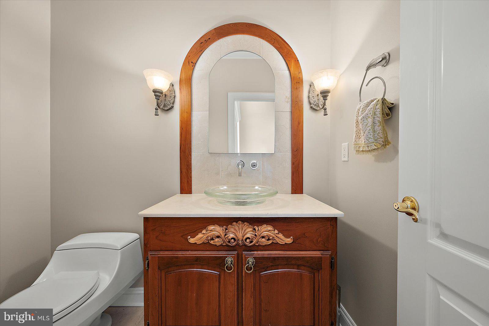 CHERRY HILL CM - Residential