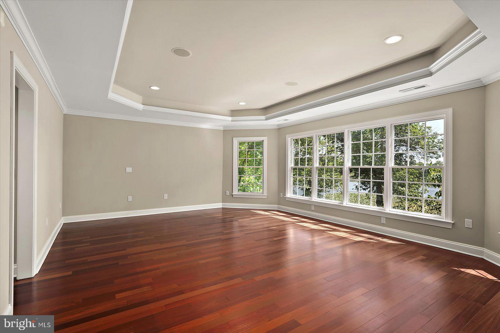 CHERRY HILL CM - Residential