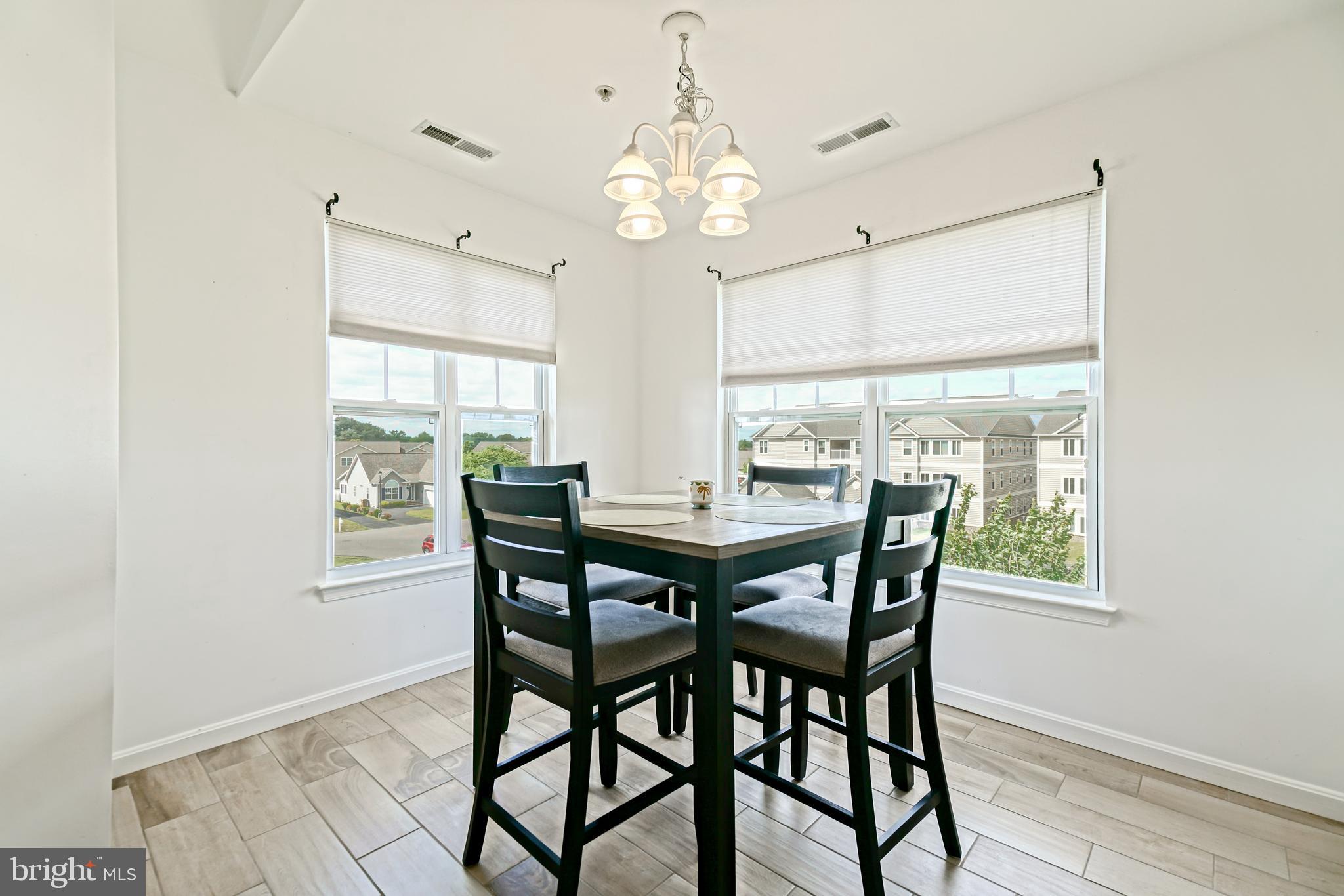 HEARTHSTONE MANOR - Residential