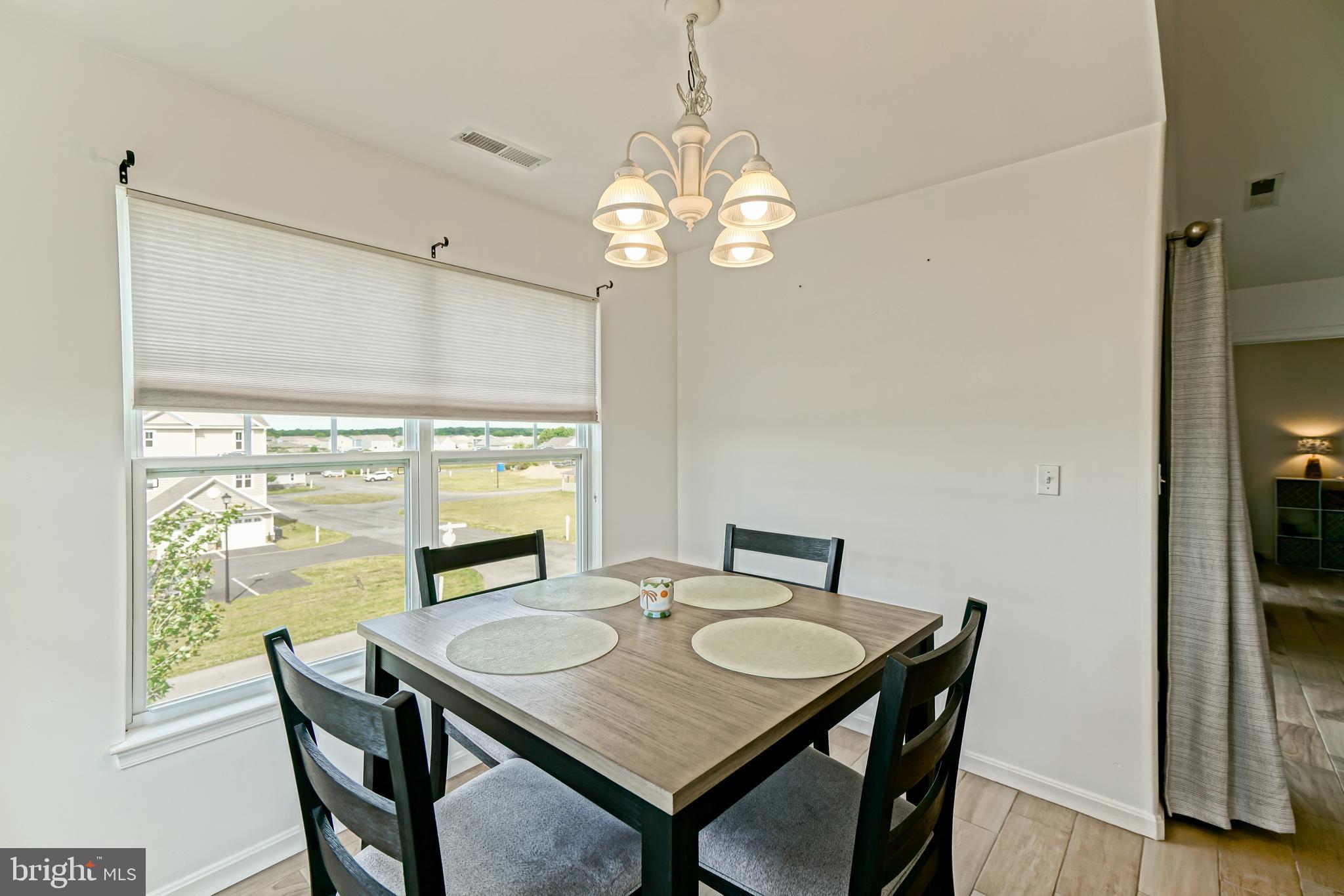 HEARTHSTONE MANOR - Residential