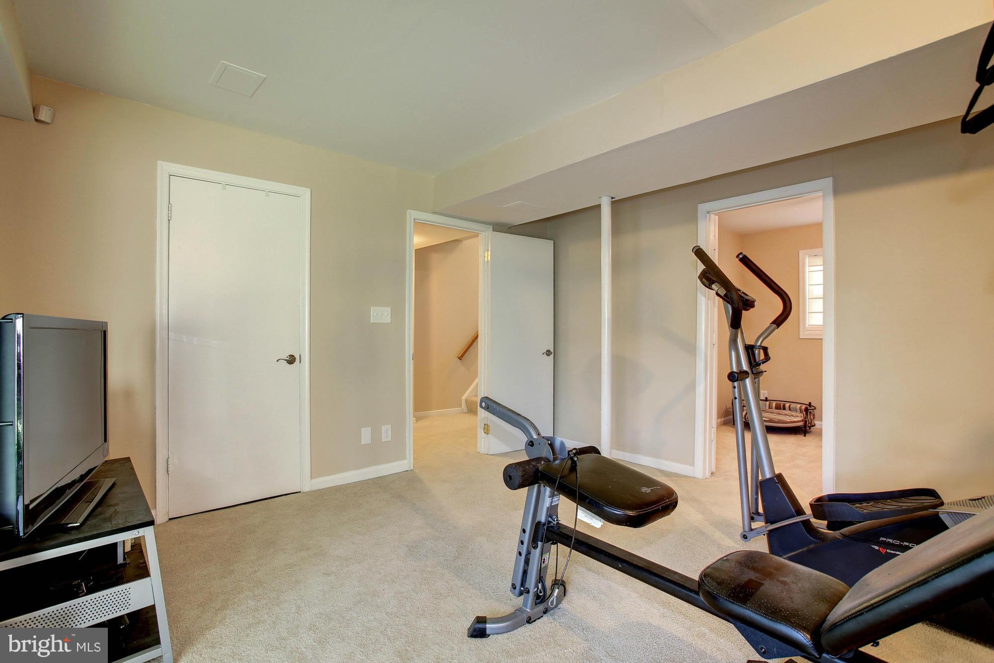 VISTA WOODS - Residential