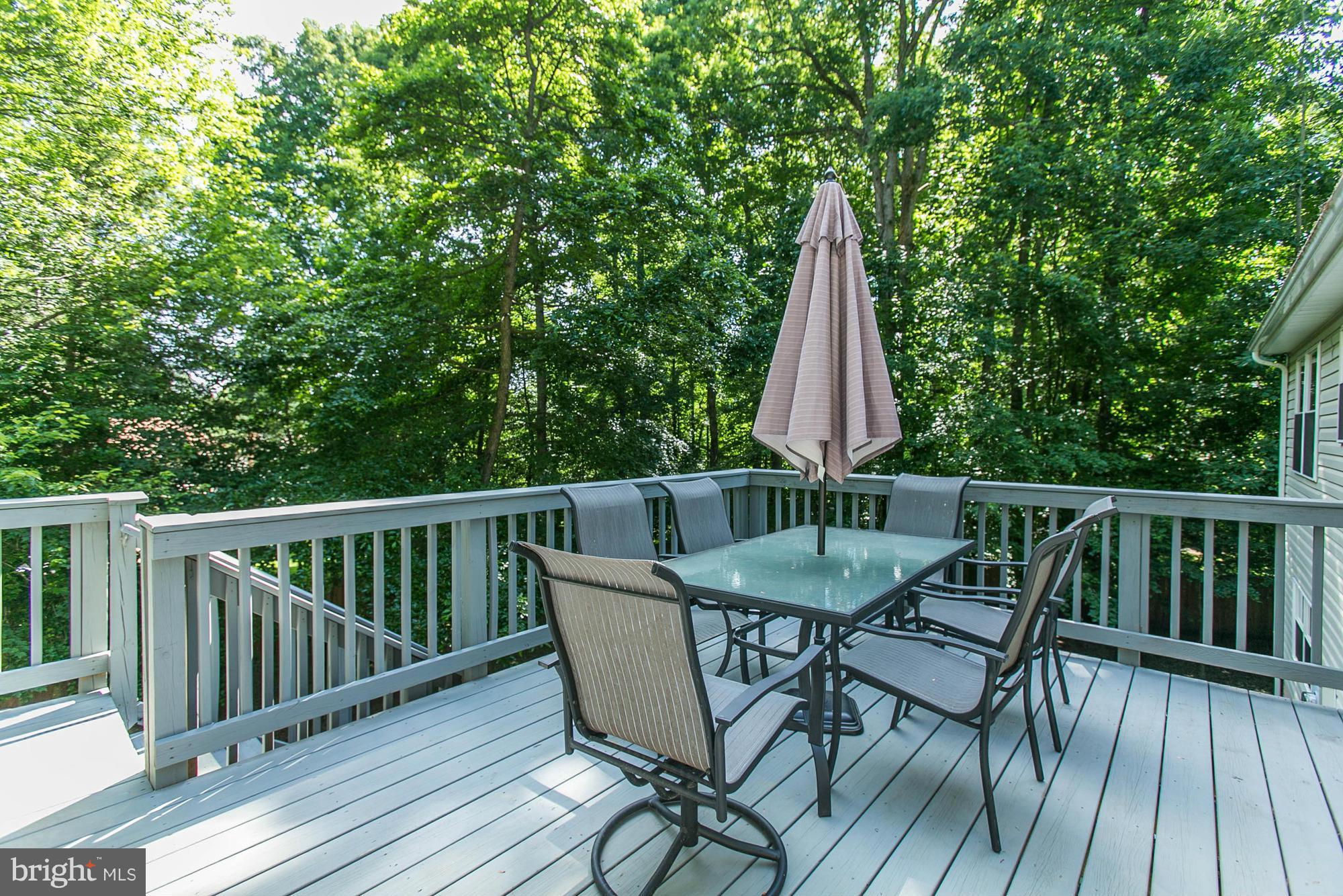 VISTA WOODS - Residential