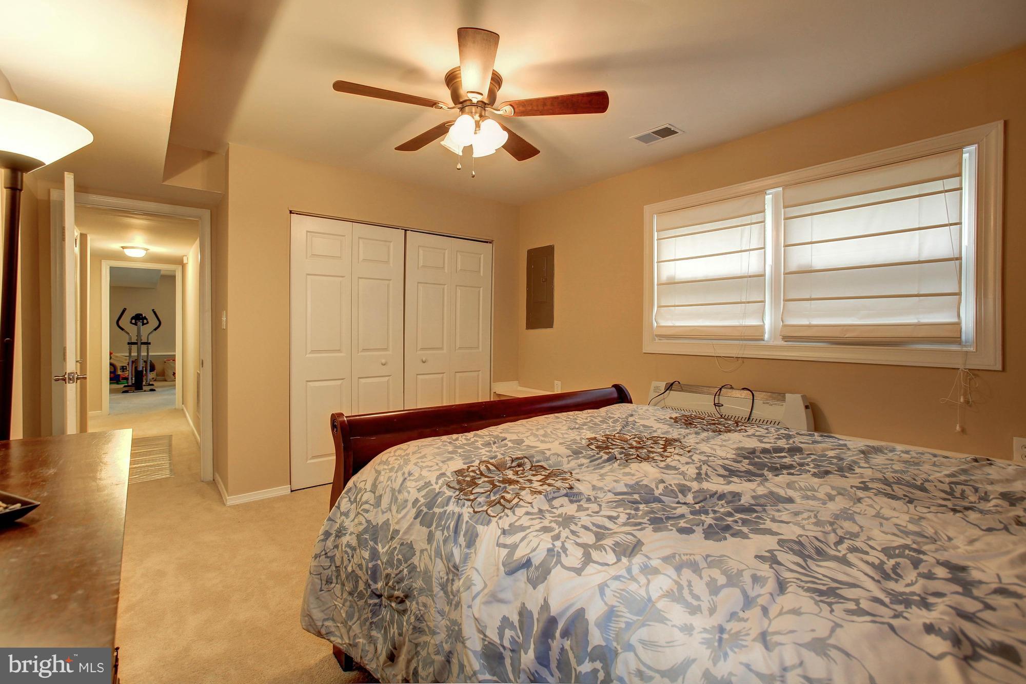 VISTA WOODS - Residential