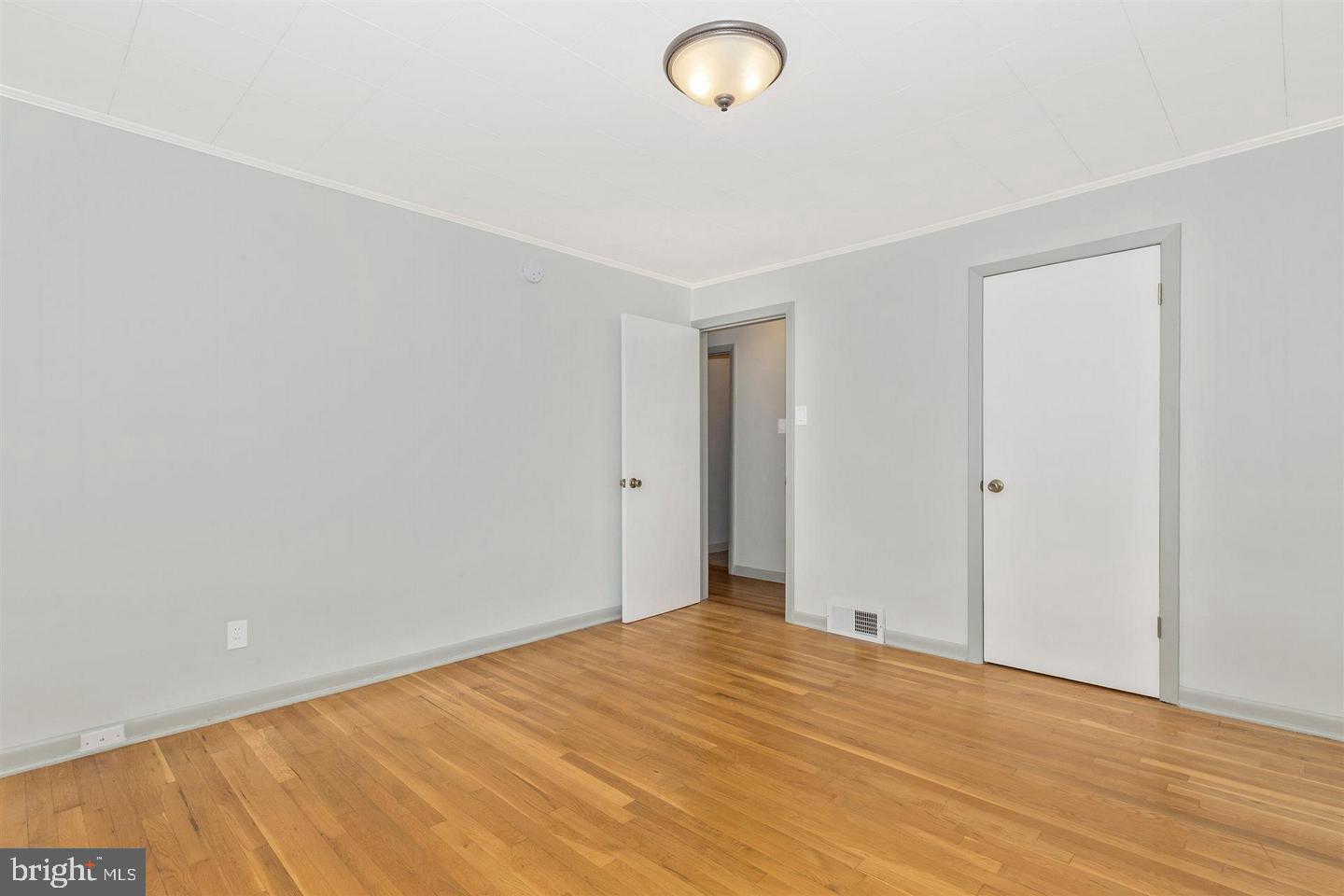 FUNKSTOWN - Residential