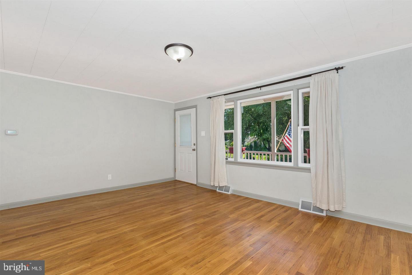 FUNKSTOWN - Residential