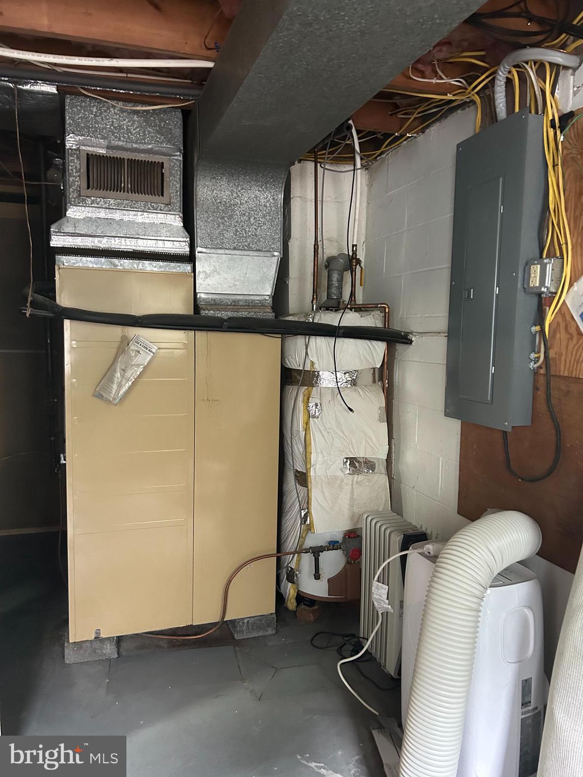 FUNKSTOWN - Residential