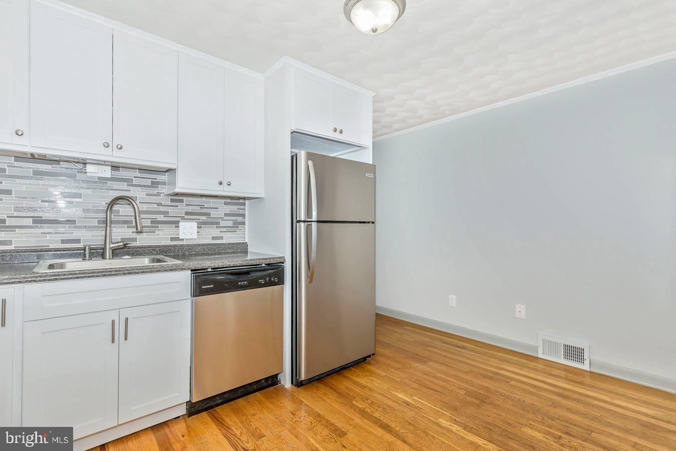 FUNKSTOWN - Residential