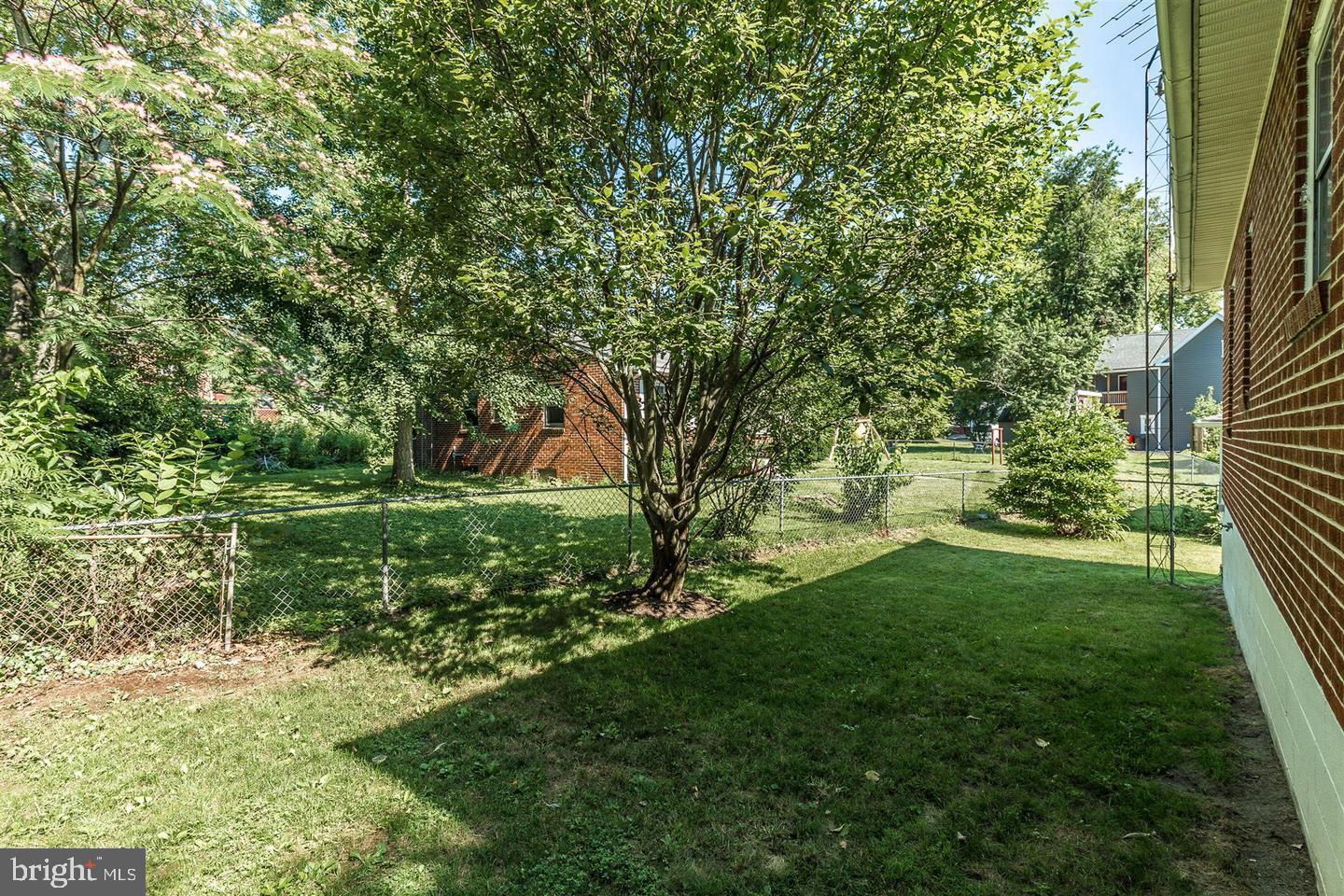 FUNKSTOWN - Residential