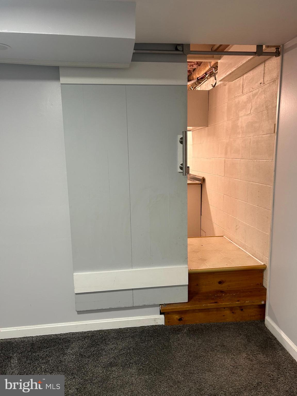 FUNKSTOWN - Residential