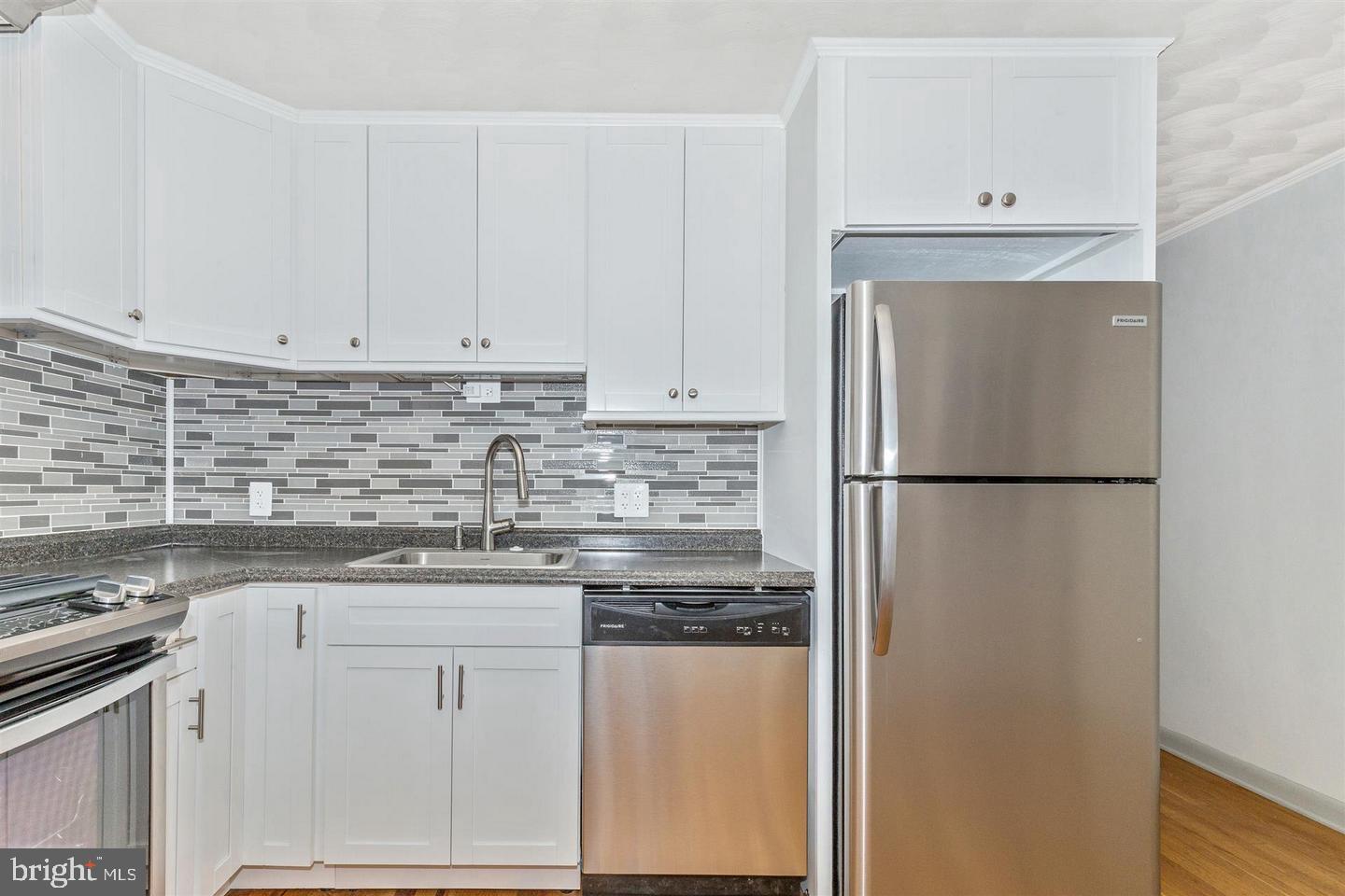 FUNKSTOWN - Residential