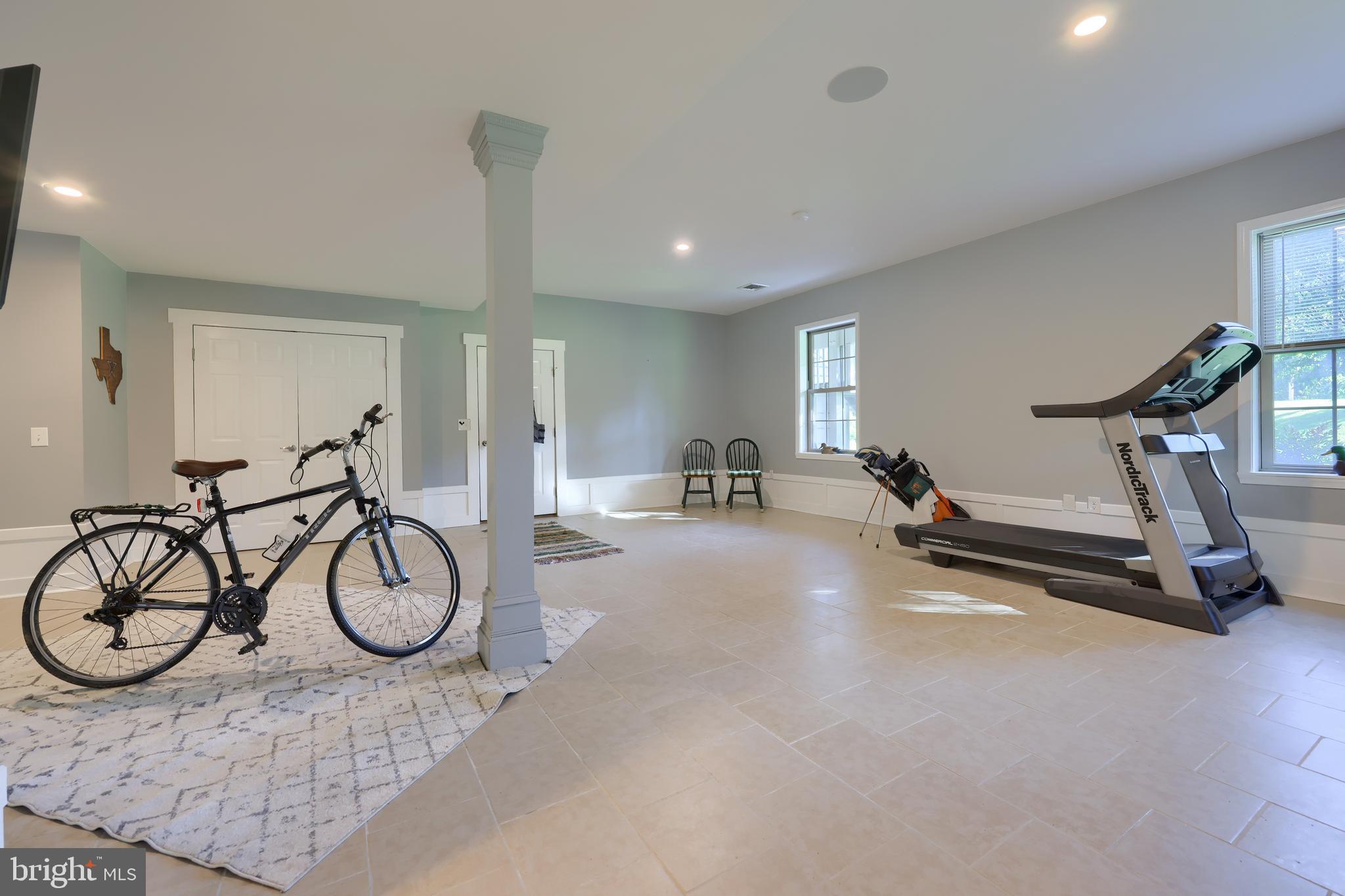 ACCOMAC SHORES - Residential