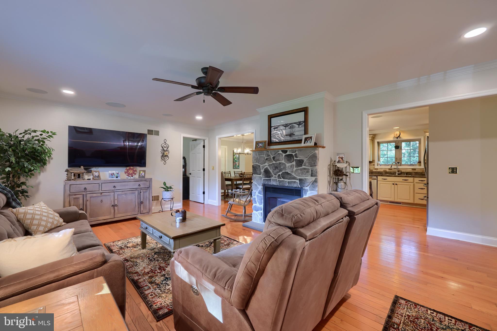 ACCOMAC SHORES - Residential