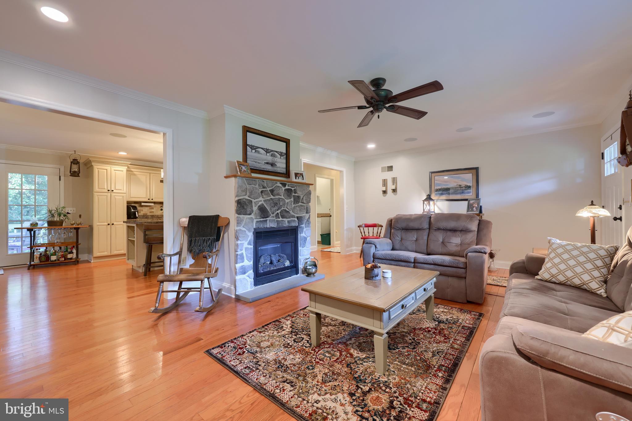 ACCOMAC SHORES - Residential