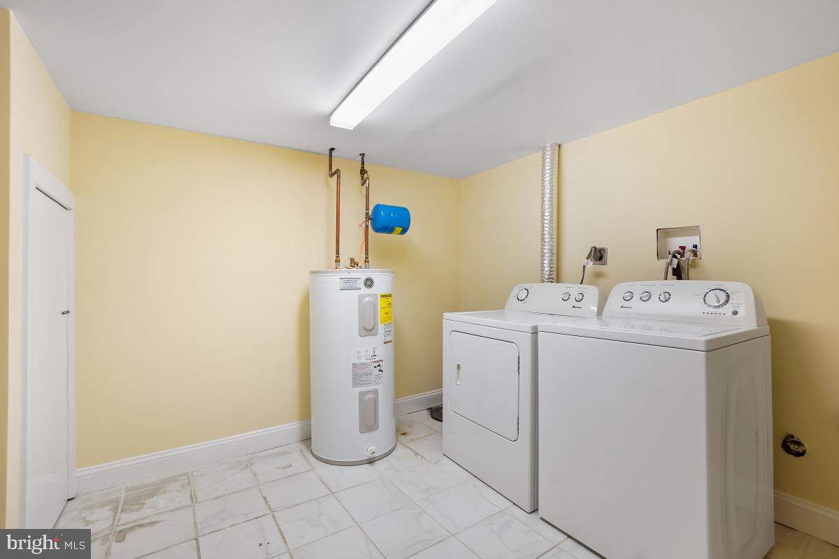 TAKOMA PARK - Residential