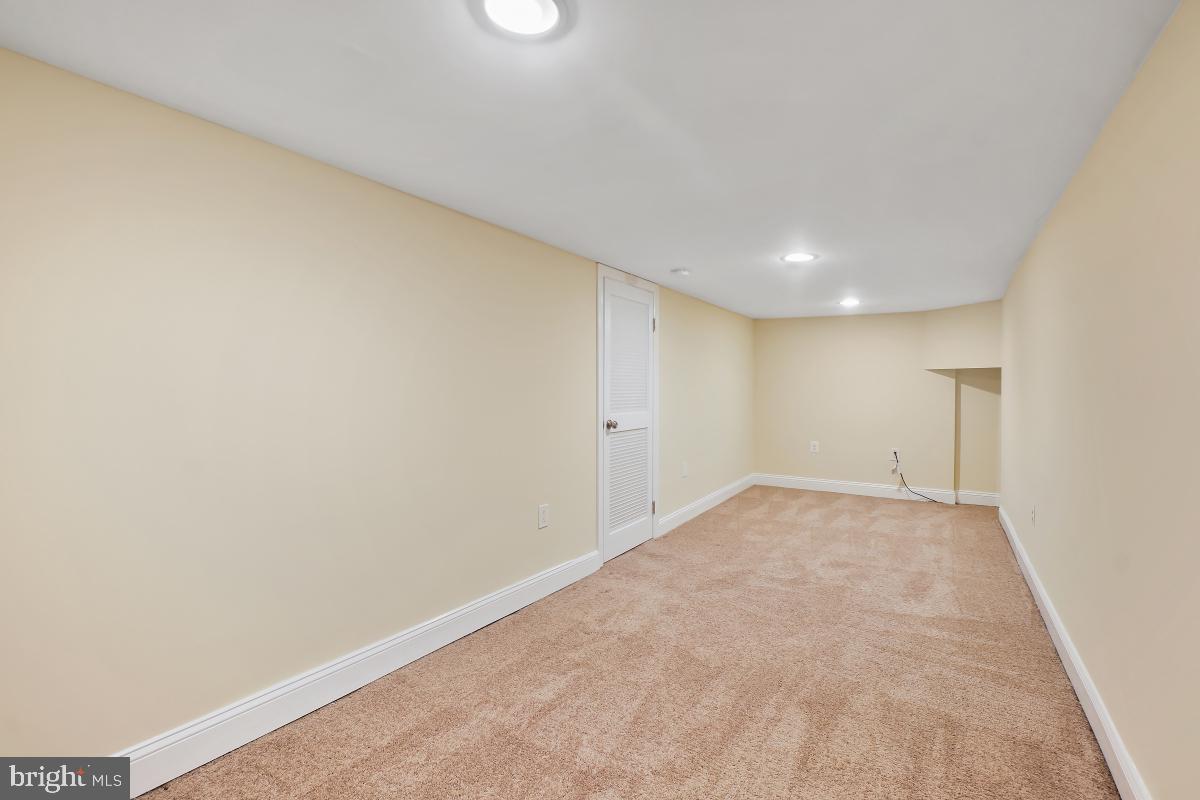 TAKOMA PARK - Residential