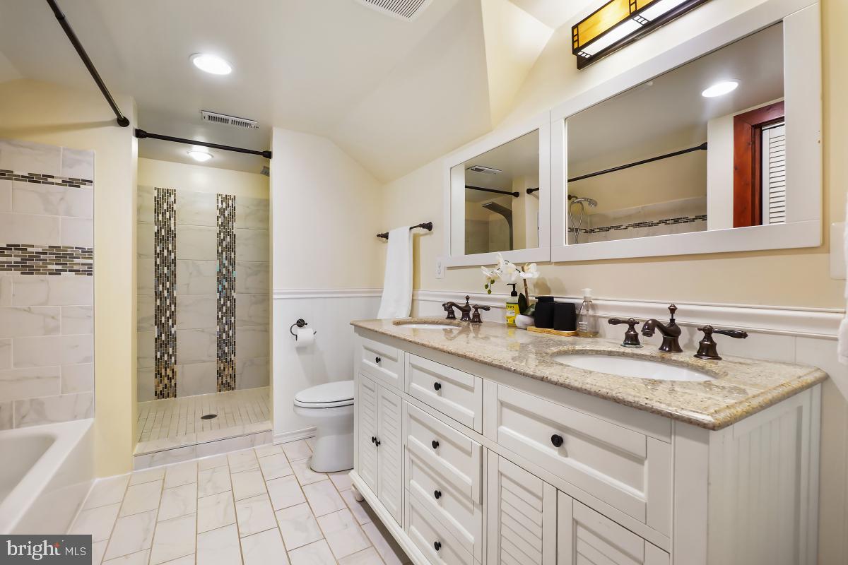 TAKOMA PARK - Residential