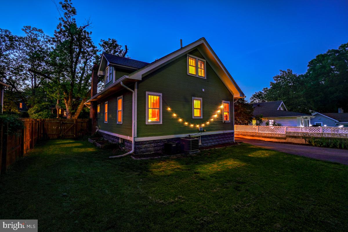 TAKOMA PARK - Residential