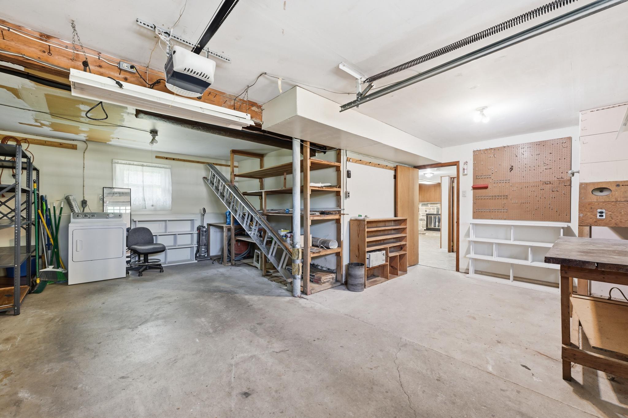 ROSEMORE ESTS - Residential