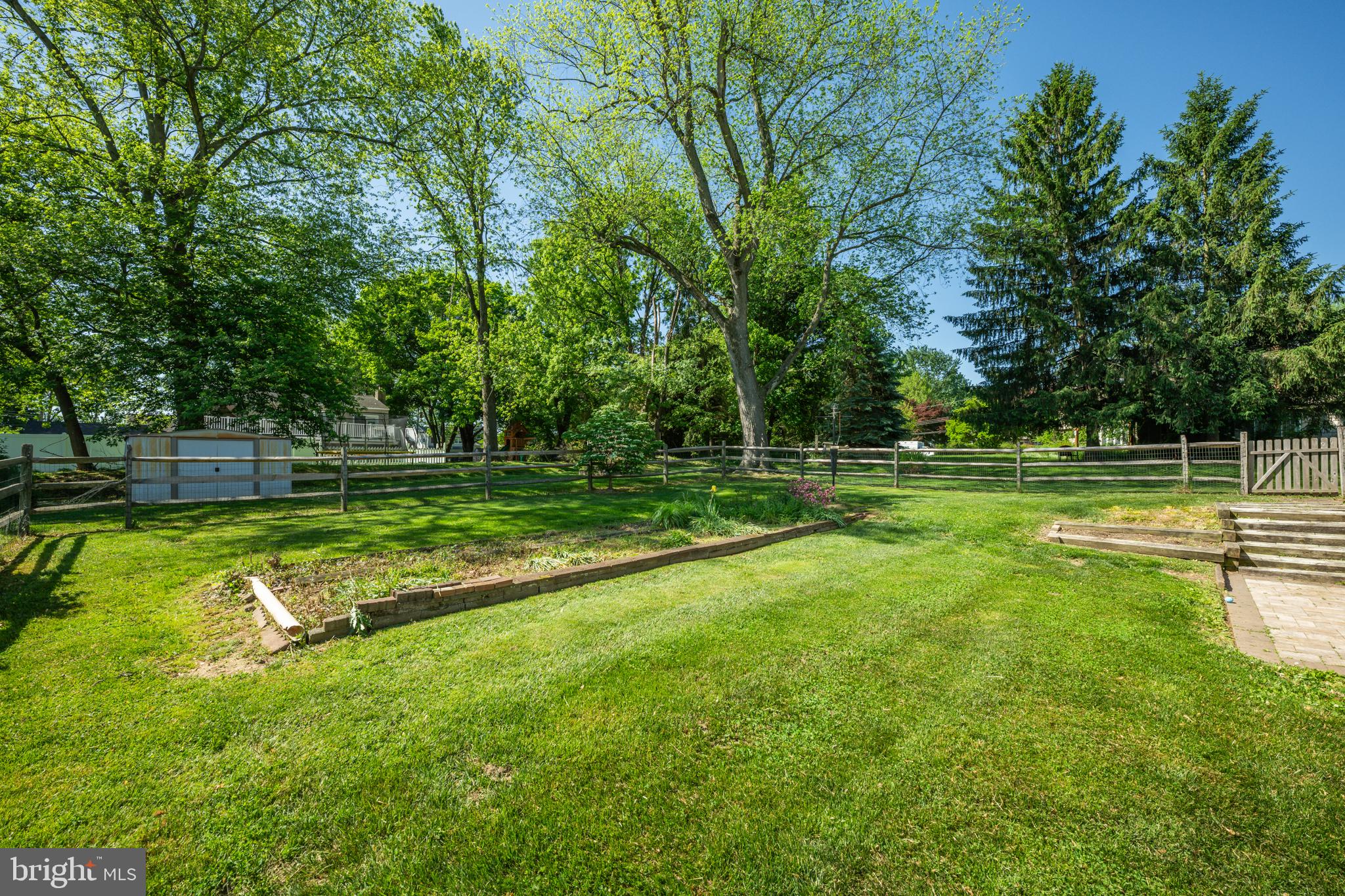 ROSEMORE ESTS - Residential