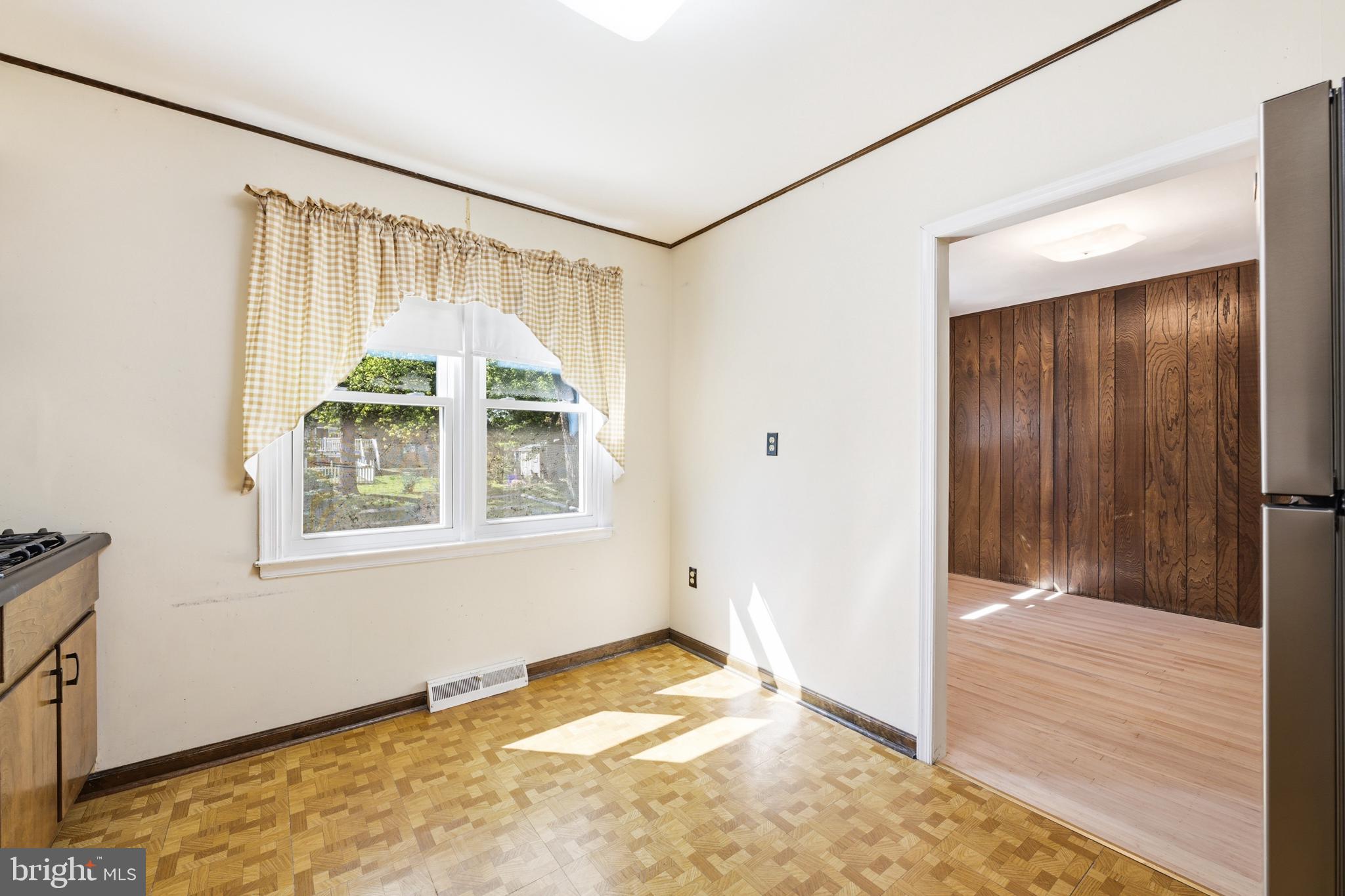 ROSEMORE ESTS - Residential