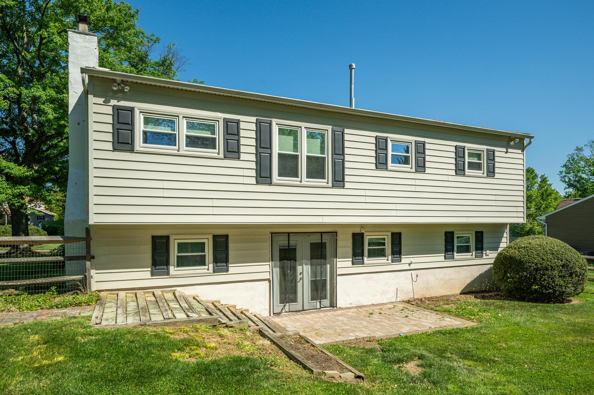 ROSEMORE ESTS - Residential