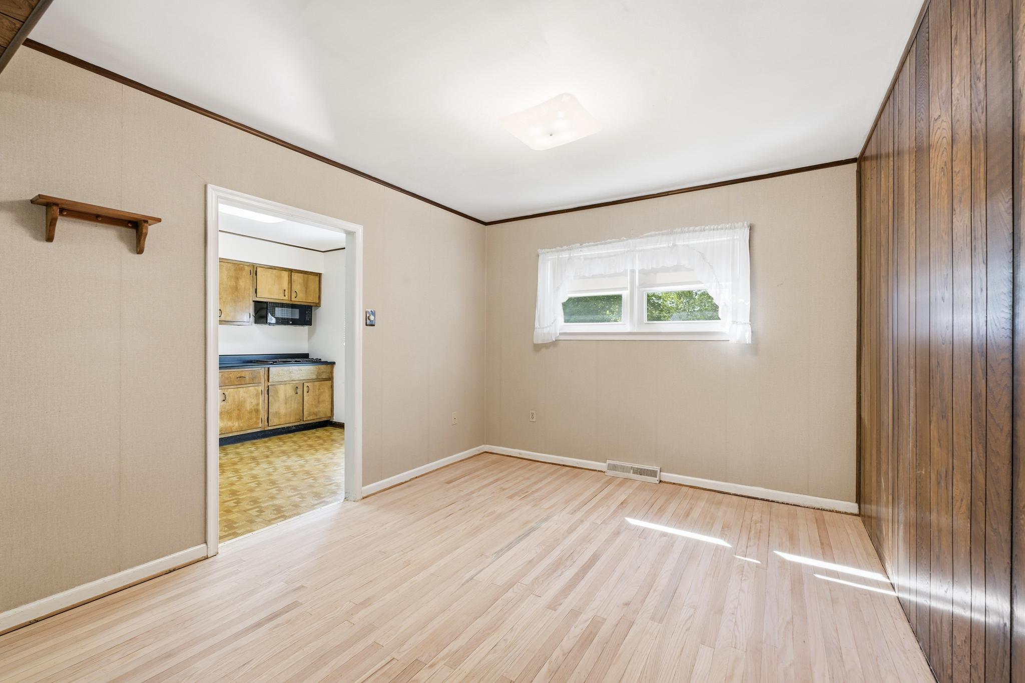 ROSEMORE ESTS - Residential