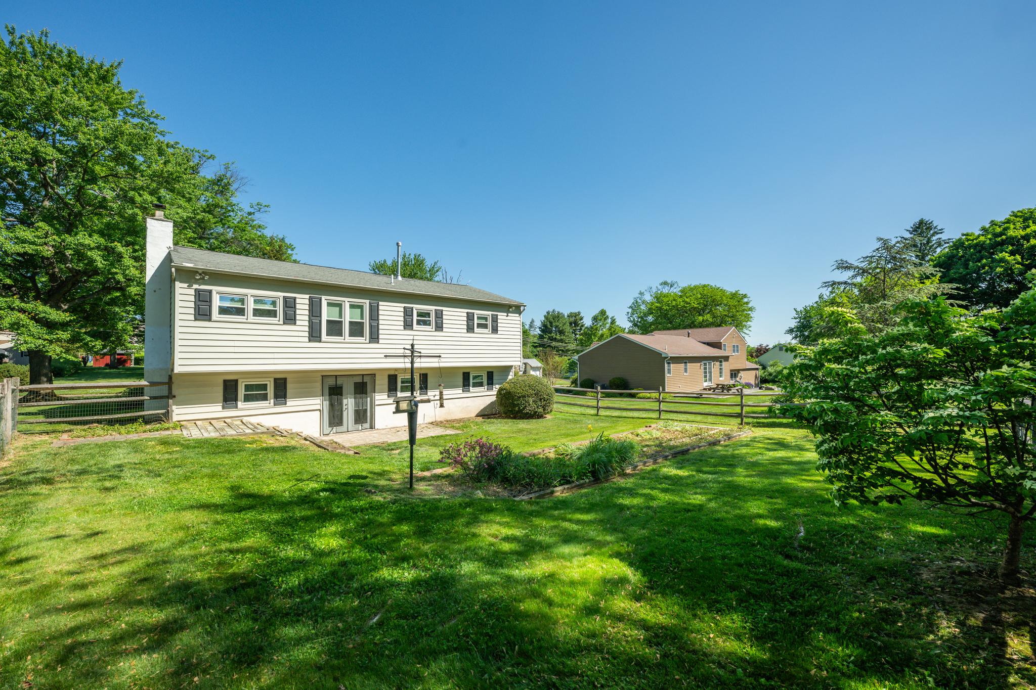 ROSEMORE ESTS - Residential
