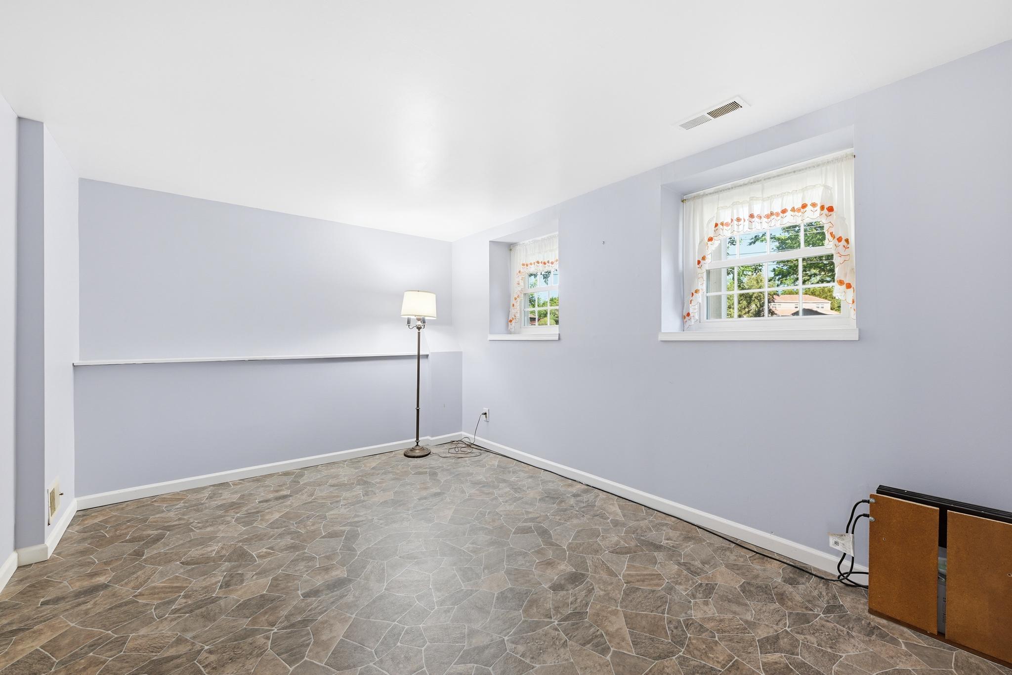 ROSEMORE ESTS - Residential