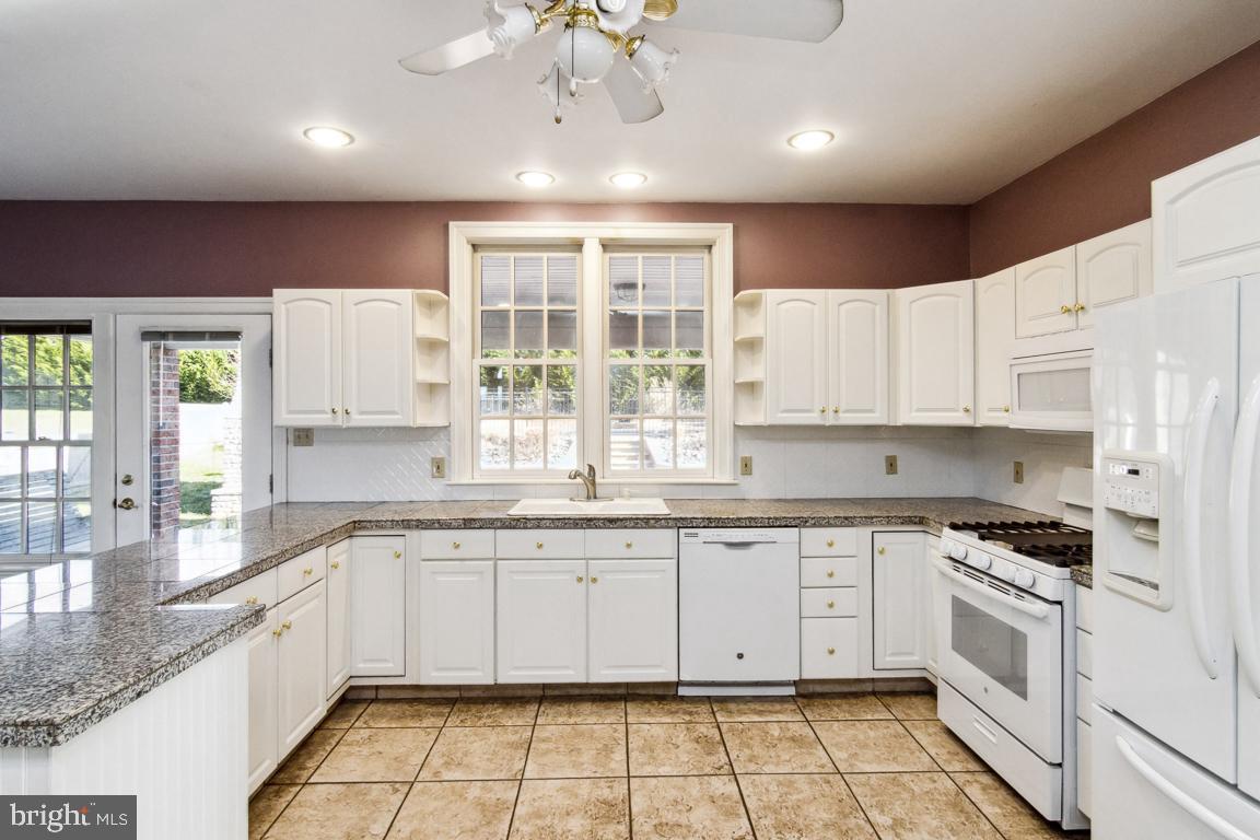 HOPEWELL TWP - Residential