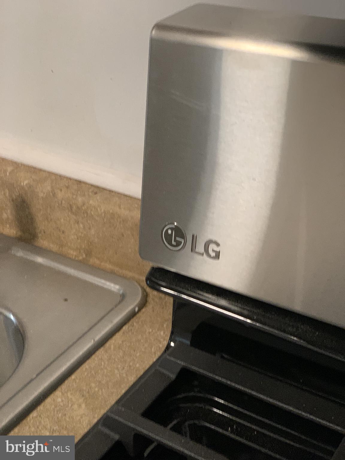 SAINT JOSEPHS - Residential Lease