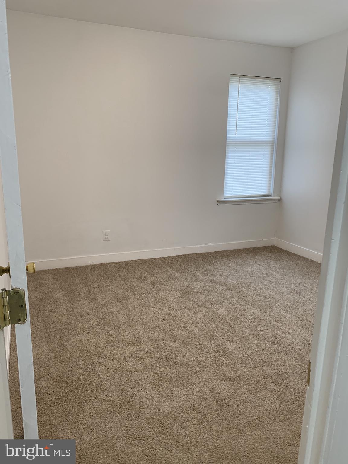 SAINT JOSEPHS - Residential Lease