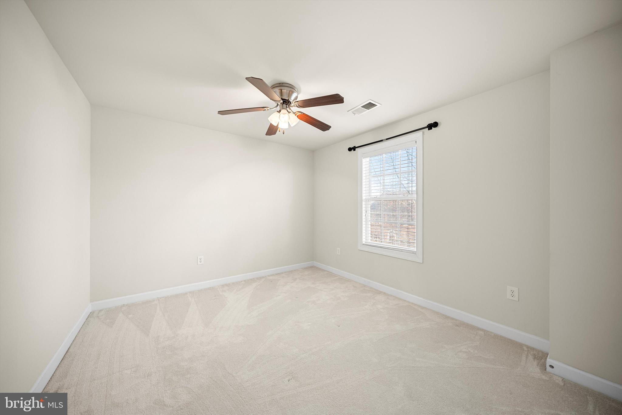 PORT POTOMAC - Residential Lease