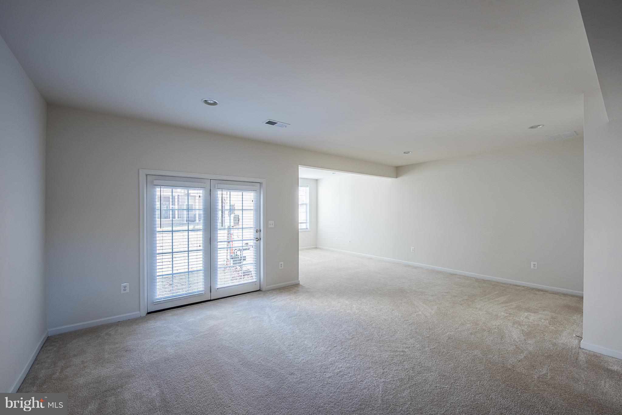 LOUDOUN VALLEY ESTATES 2 - Residential