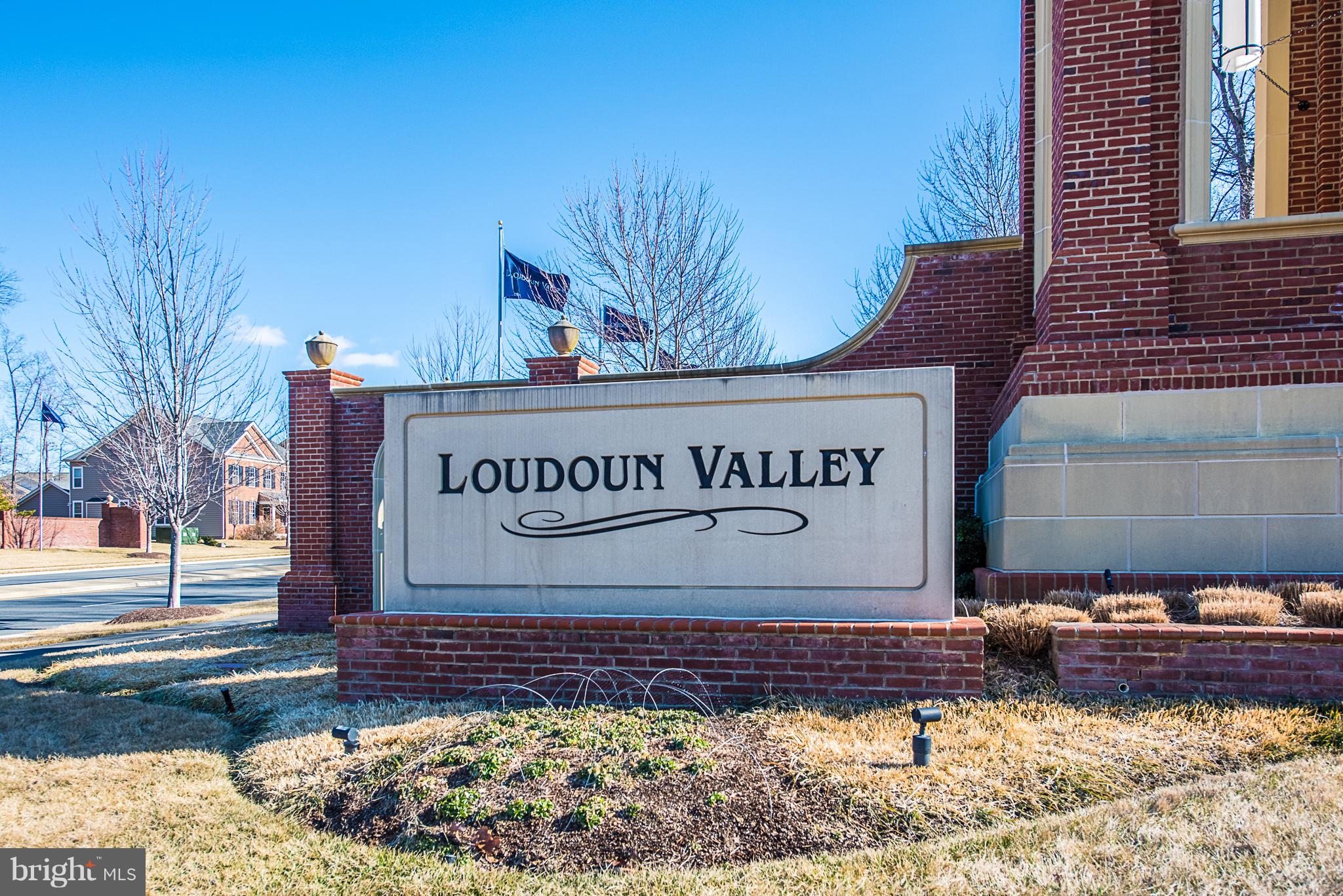 LOUDOUN VALLEY ESTATES 2 - Residential
