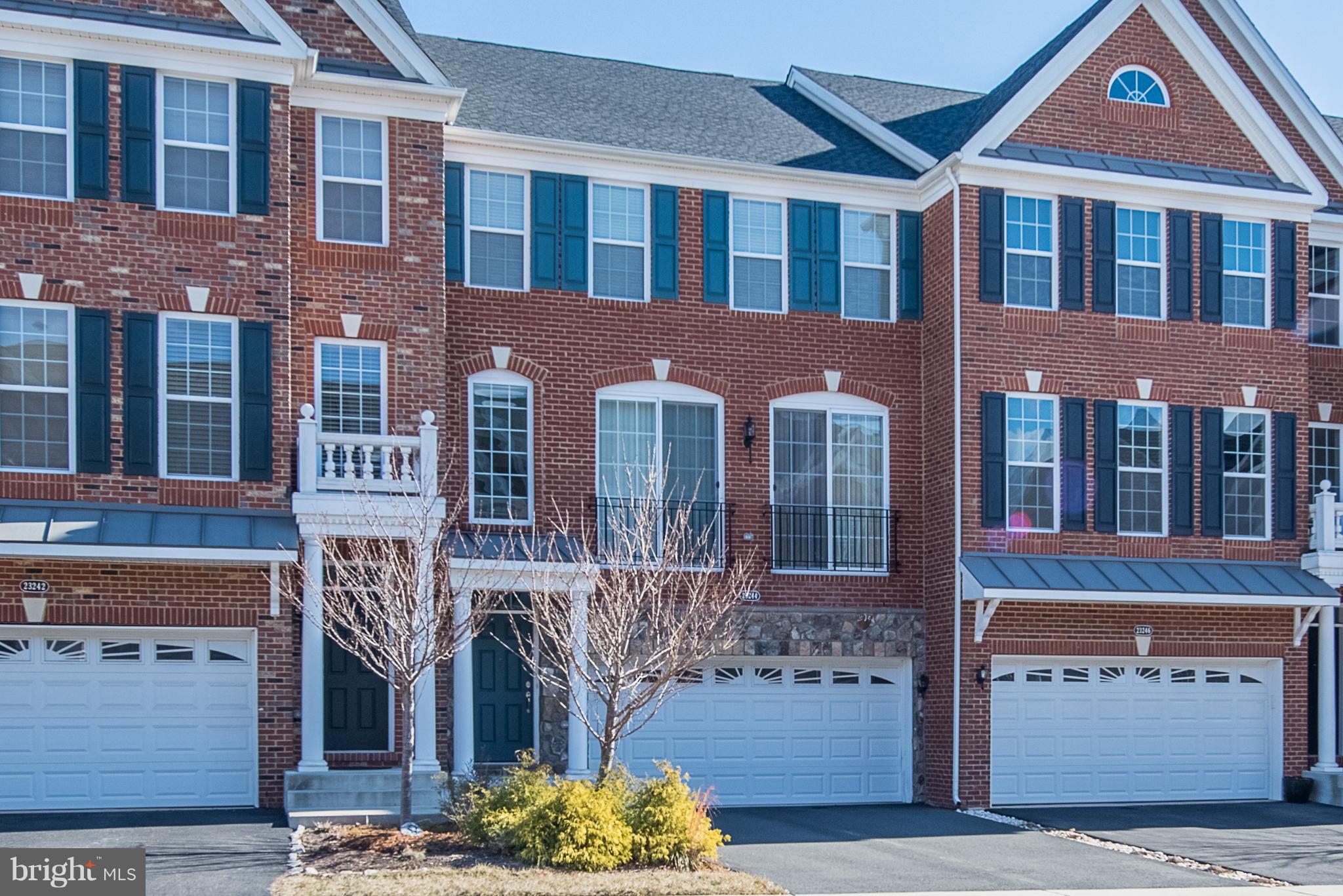 LOUDOUN VALLEY ESTATES 2 - Residential