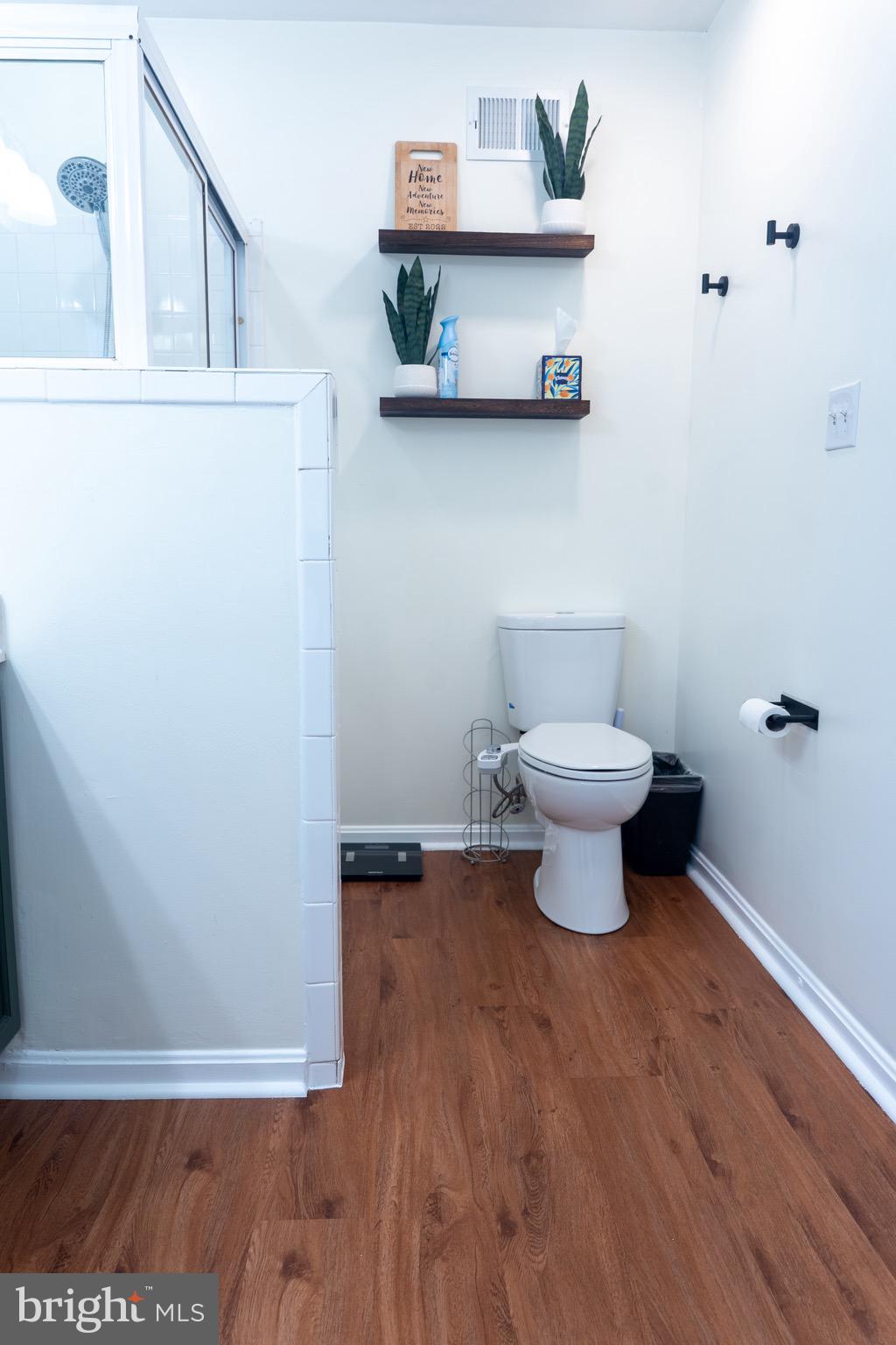 WILLOW CREEK-PLAT 1> - Residential