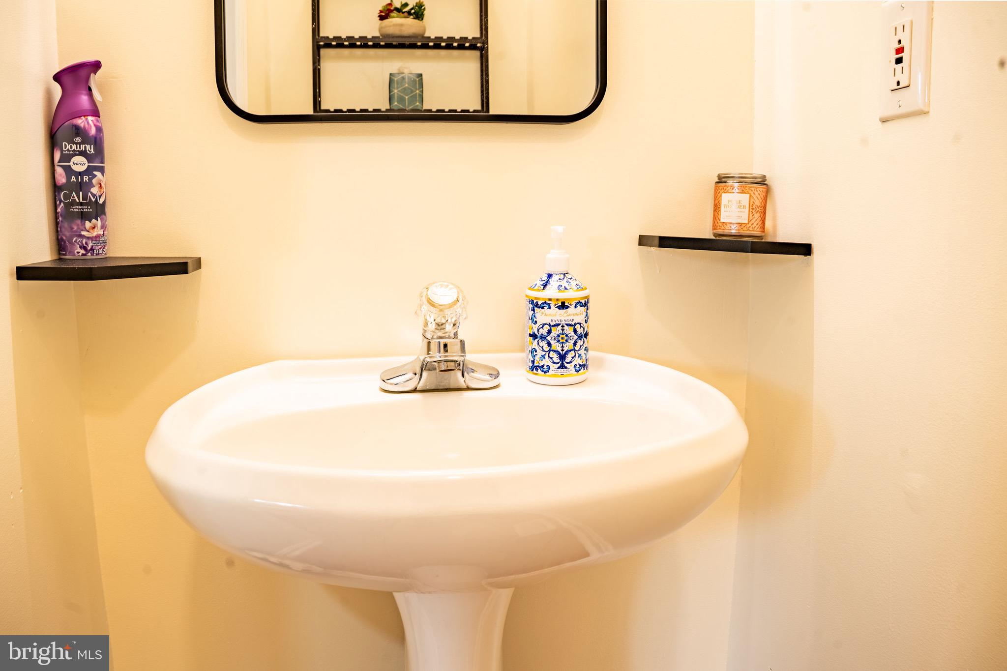 WILLOW CREEK-PLAT 1> - Residential