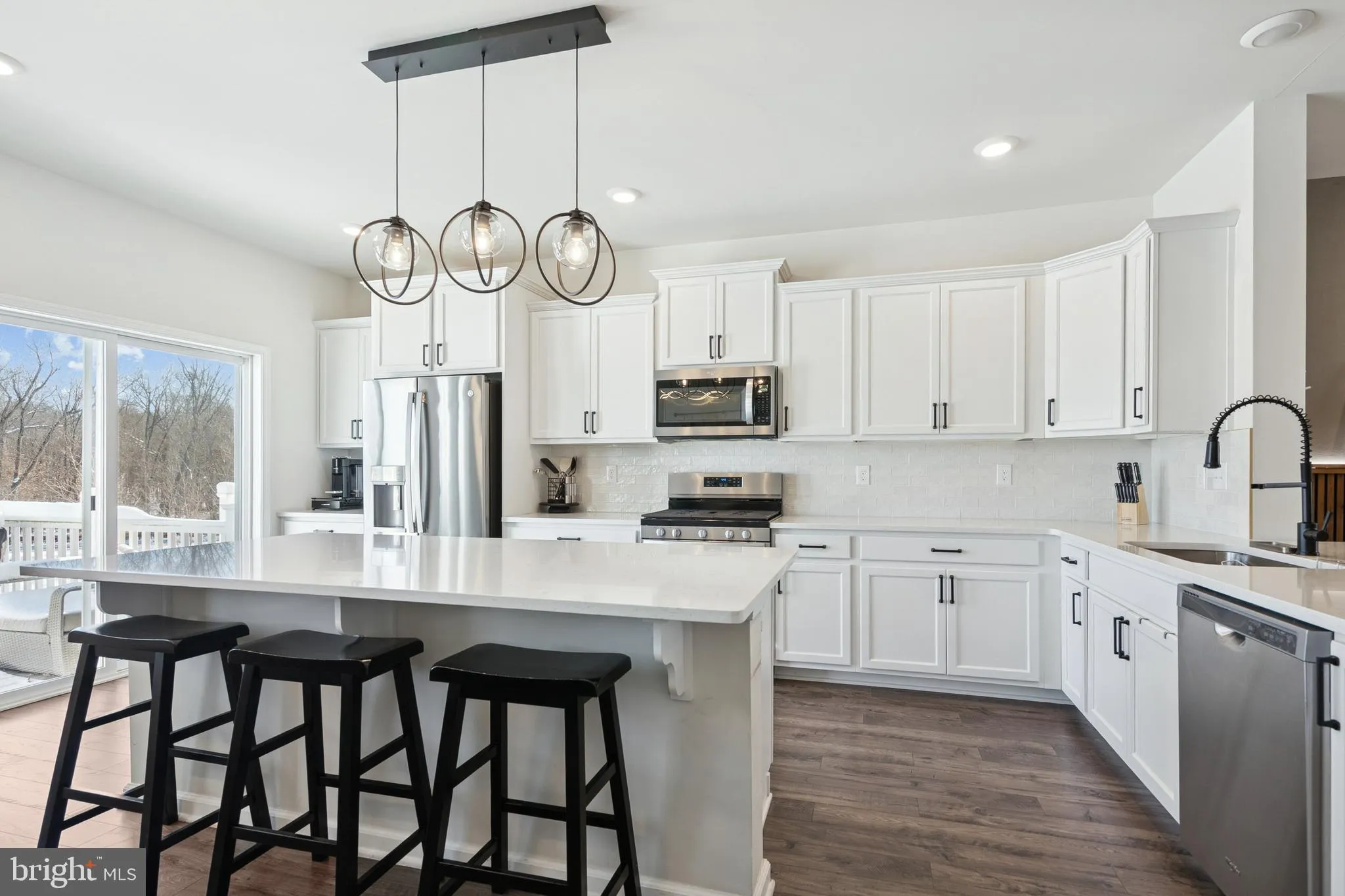 Mount Laurel, New Jersey 08054, United States, 3 Bedrooms Bedrooms, ,4 BathroomsBathrooms,Residential,Active,256181