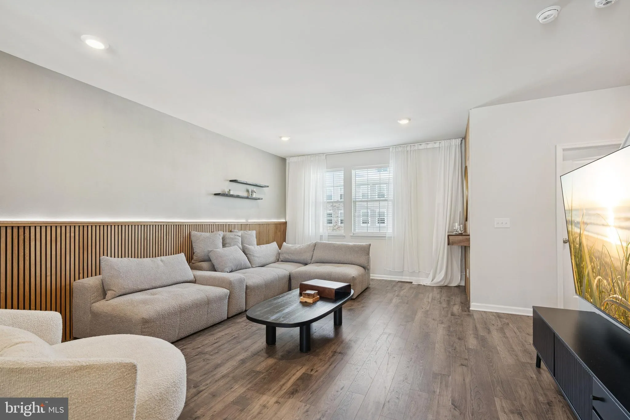 Mount Laurel, New Jersey 08054, United States, 3 Bedrooms Bedrooms, ,4 BathroomsBathrooms,Residential,Active,256181