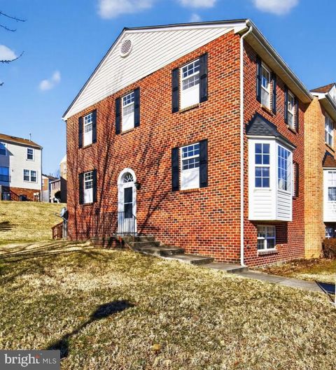 5718 E BONIWOOD TURN CLINTON MD 20735