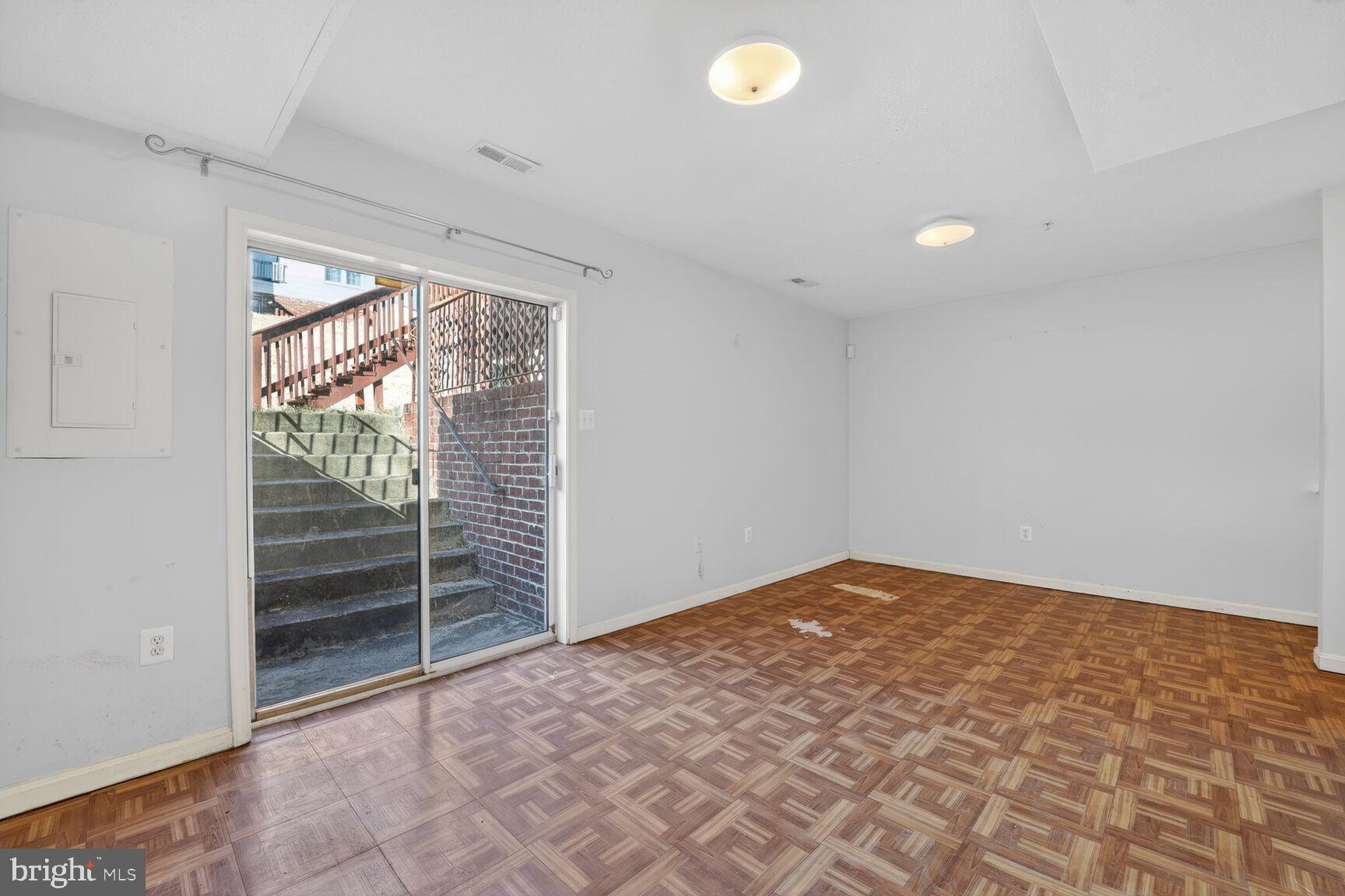 BONIWOOD PLAT 3 - Residential